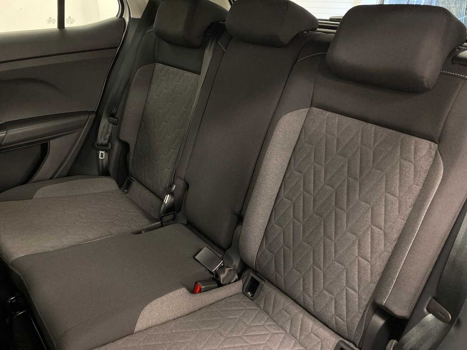 Used Volkswagen T-Cross 2025 for sale - 76547704: Photo 16