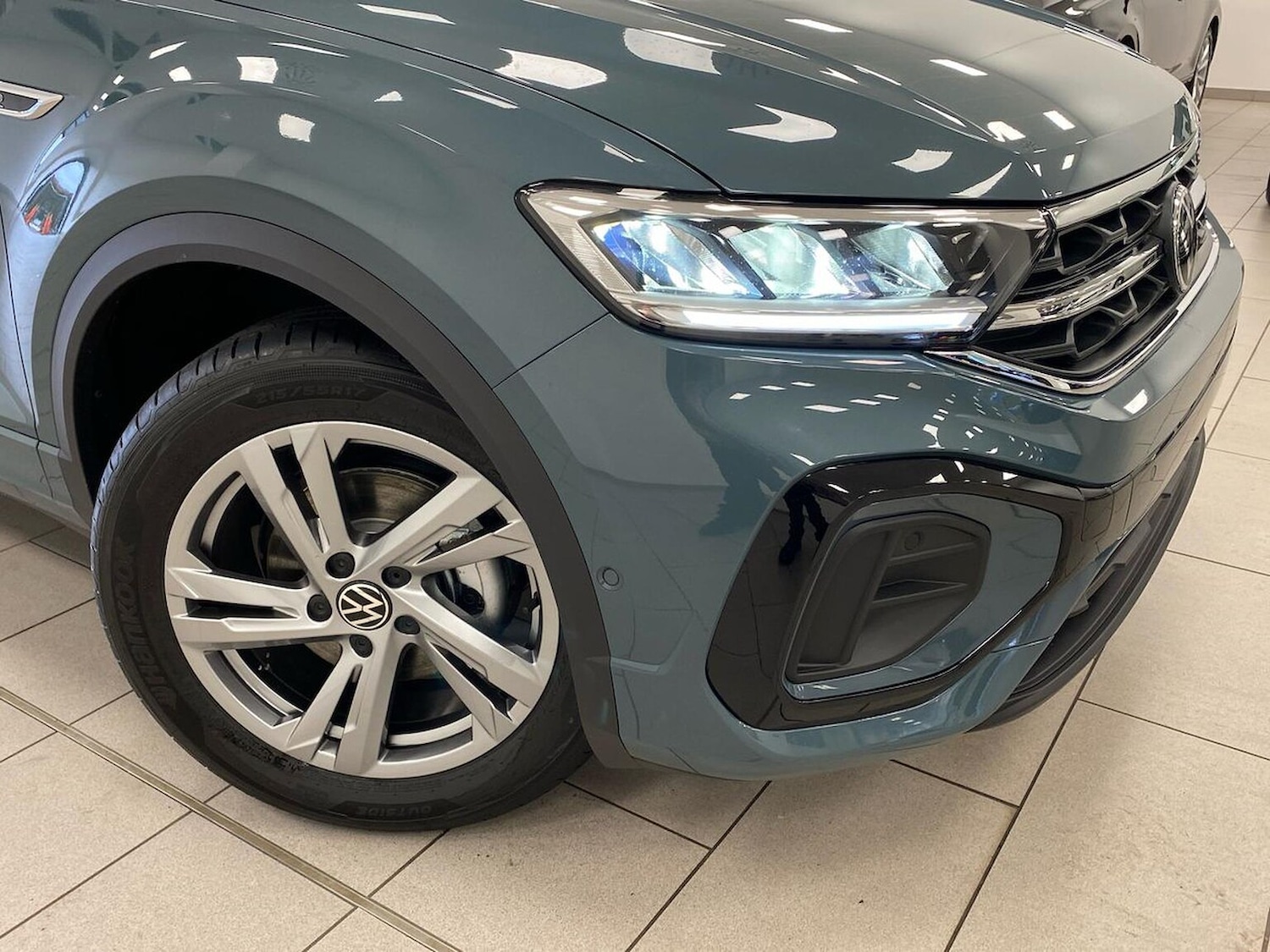 Used Volkswagen T-Roc 2025 for sale - 77069328: Photo 30