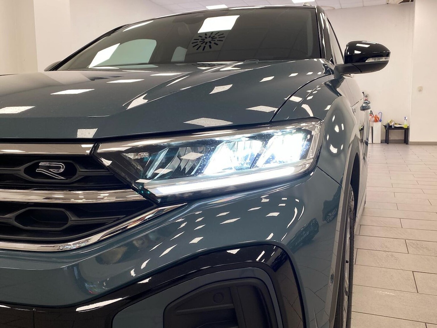 Used Volkswagen T-Roc 2025 for sale - 77069328: Photo 34