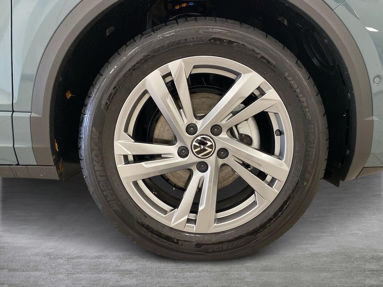 Used Volkswagen T-Roc 2025 for sale - 77069328: Photo 6