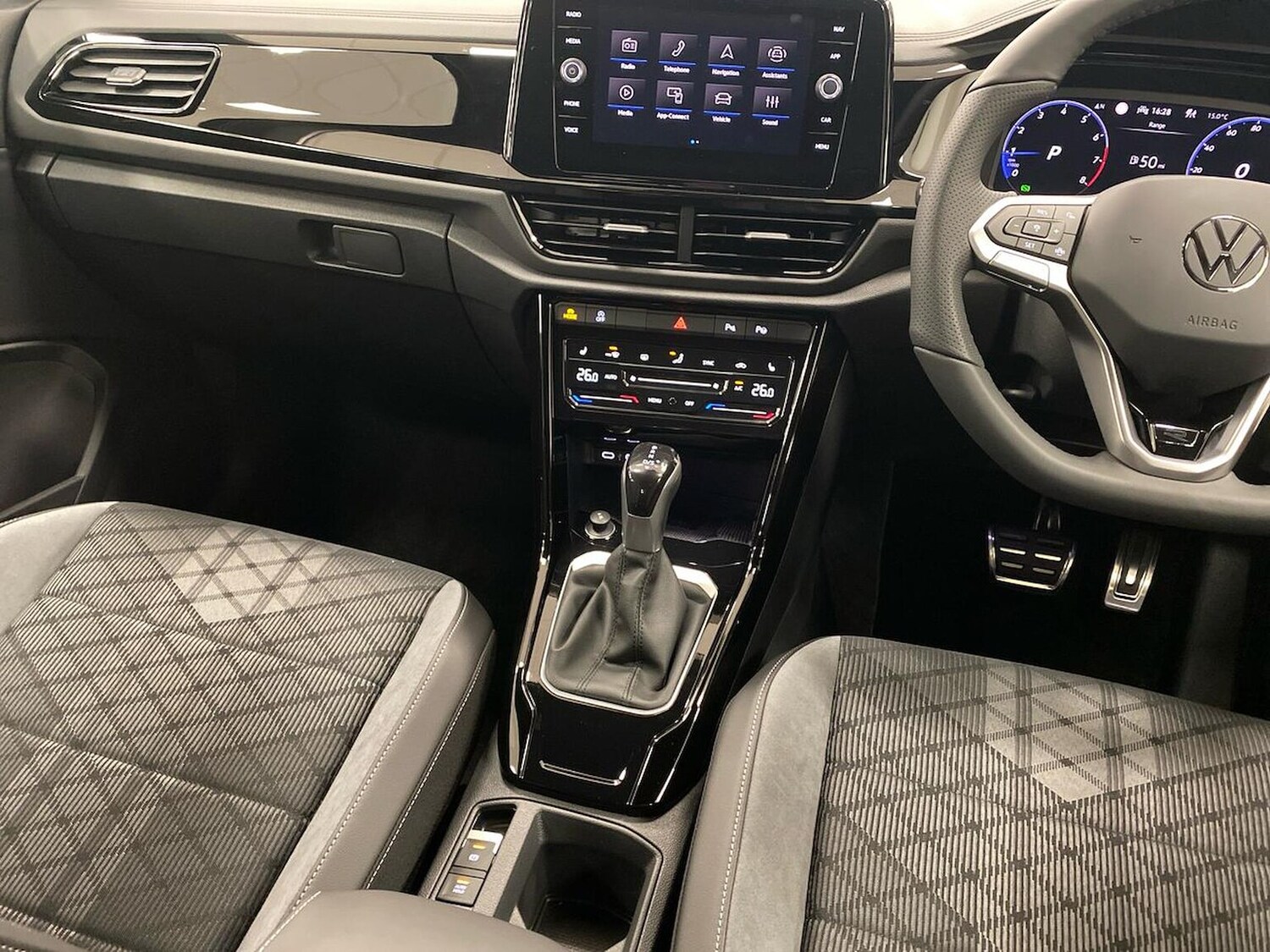 Used Volkswagen T-Roc 2025 for sale - 77487494: Photo 13