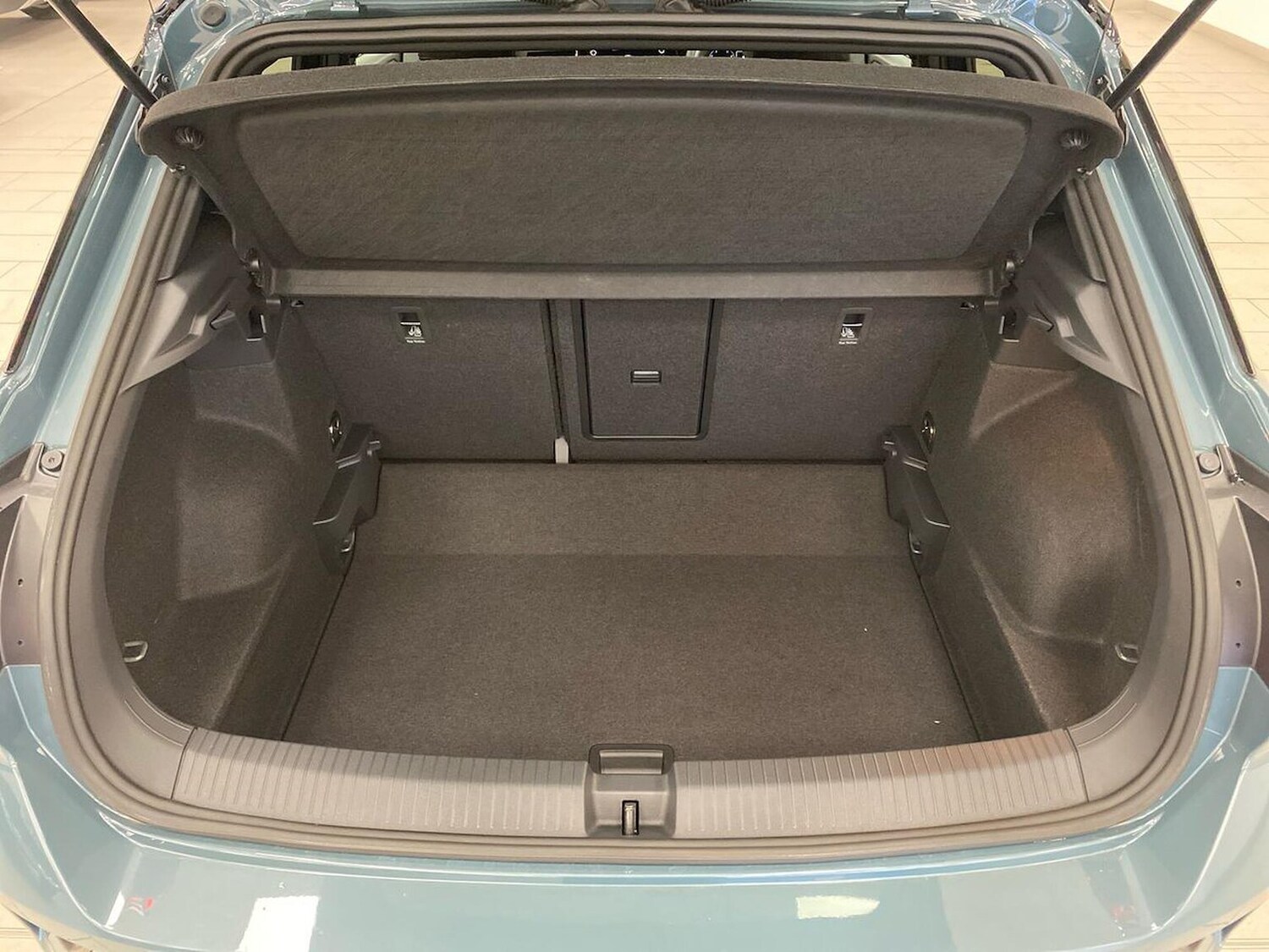 Used Volkswagen T-Roc 2025 for sale - 77487494: Photo 17