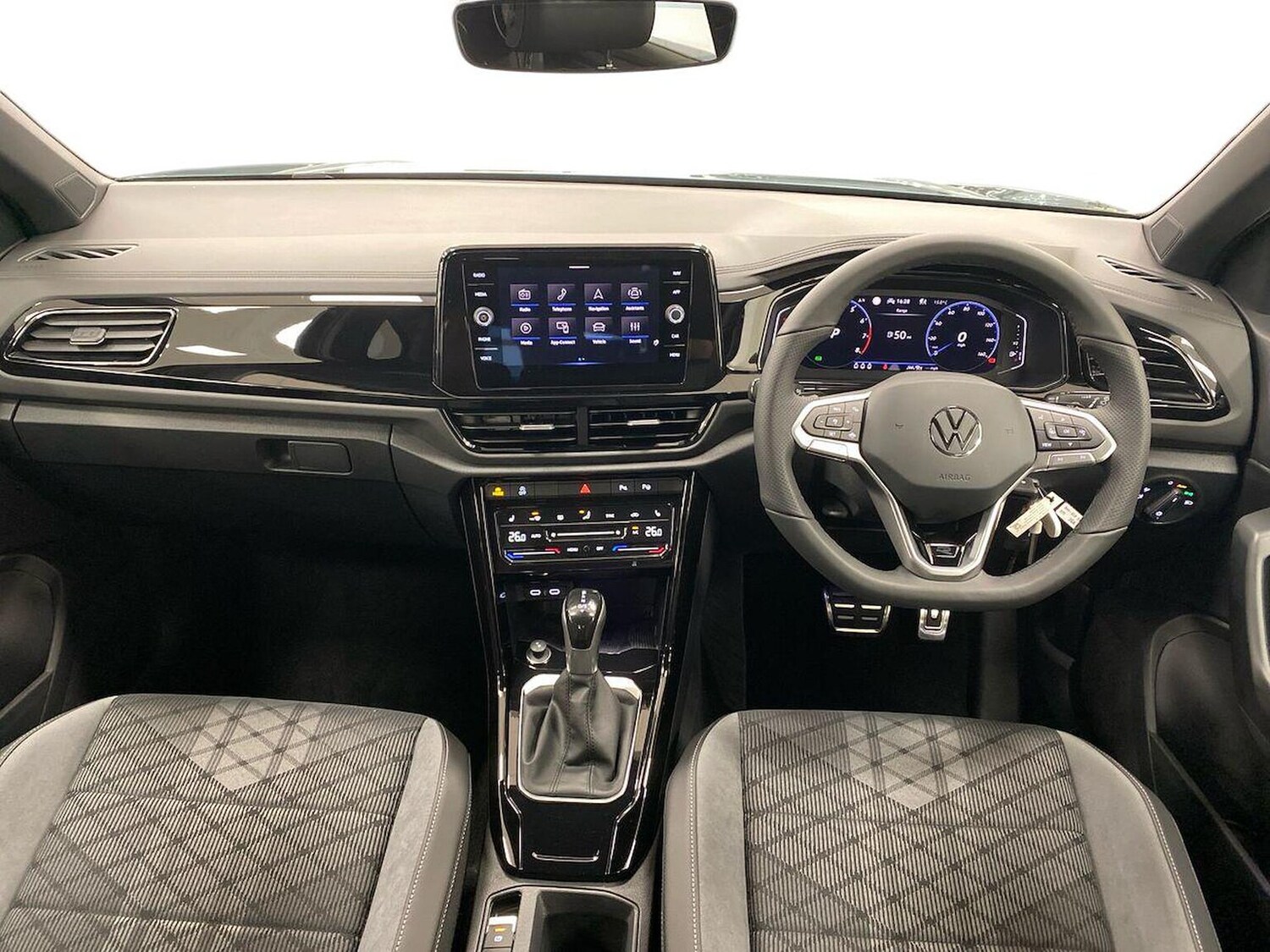 Used Volkswagen T-Roc 2025 for sale - 77487494: Photo 8