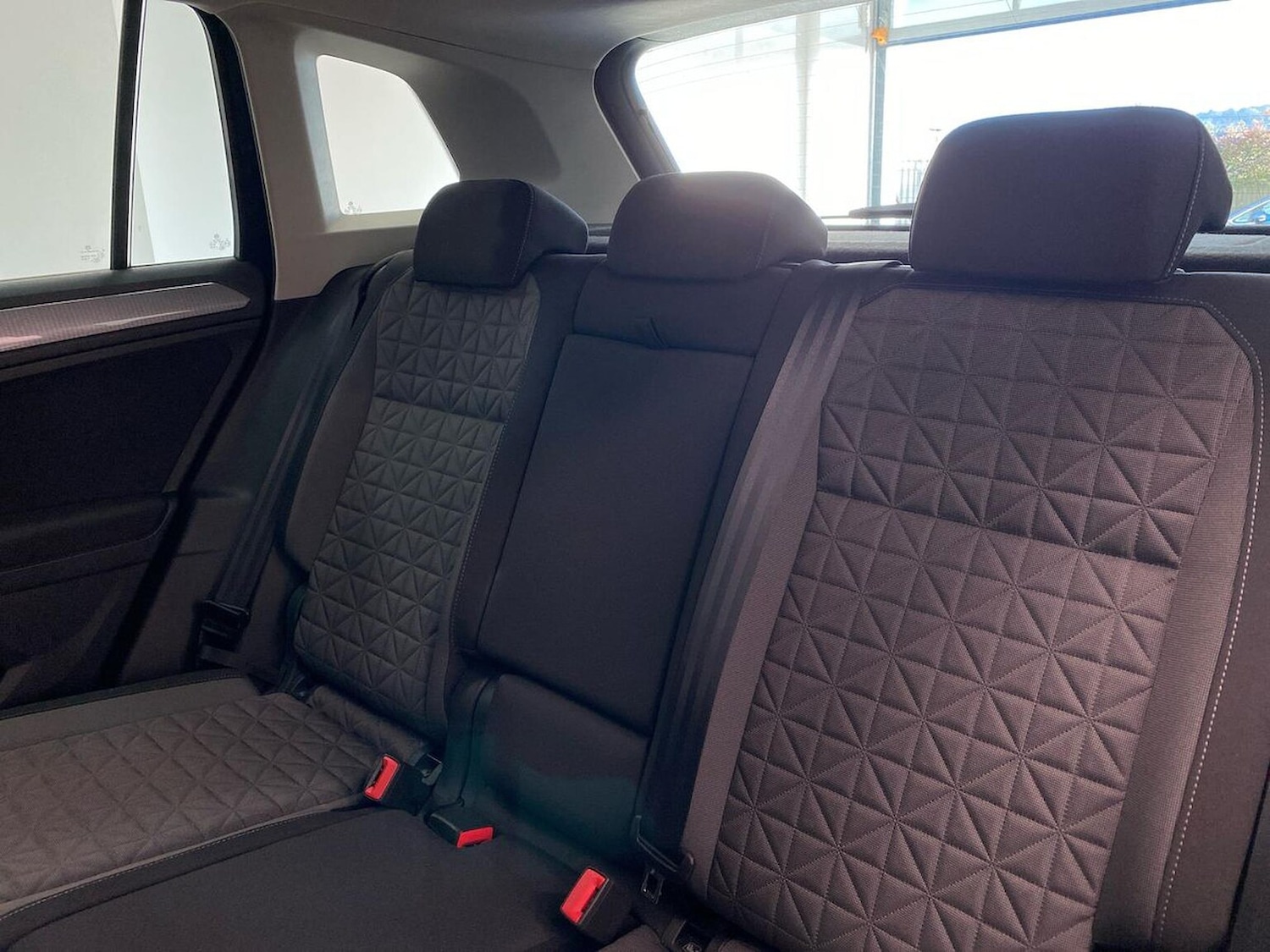 Used Volkswagen Tiguan 2020 for sale - 76412508: Photo 16