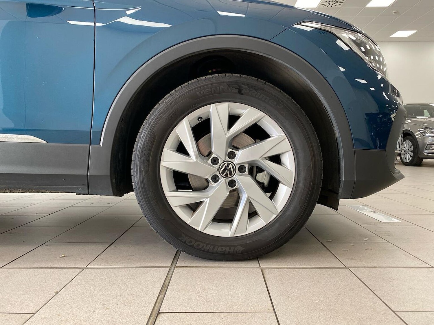 Used Volkswagen Tiguan 2020 for sale - 76412508: Photo 6