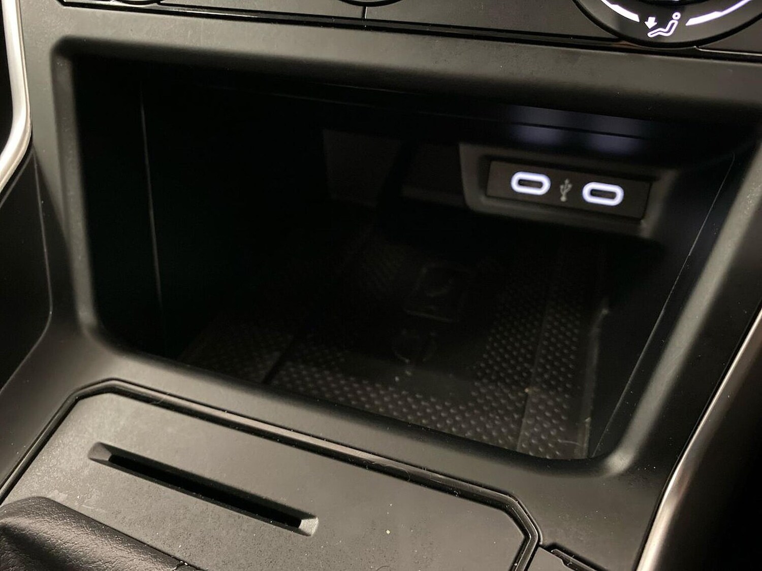 Used Volkswagen Taigo 2024 for sale - 78194661: Photo 28