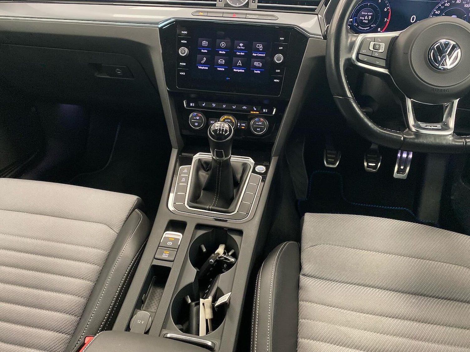 Used Volkswagen Passat 2019 for sale - 76770079: Photo 13