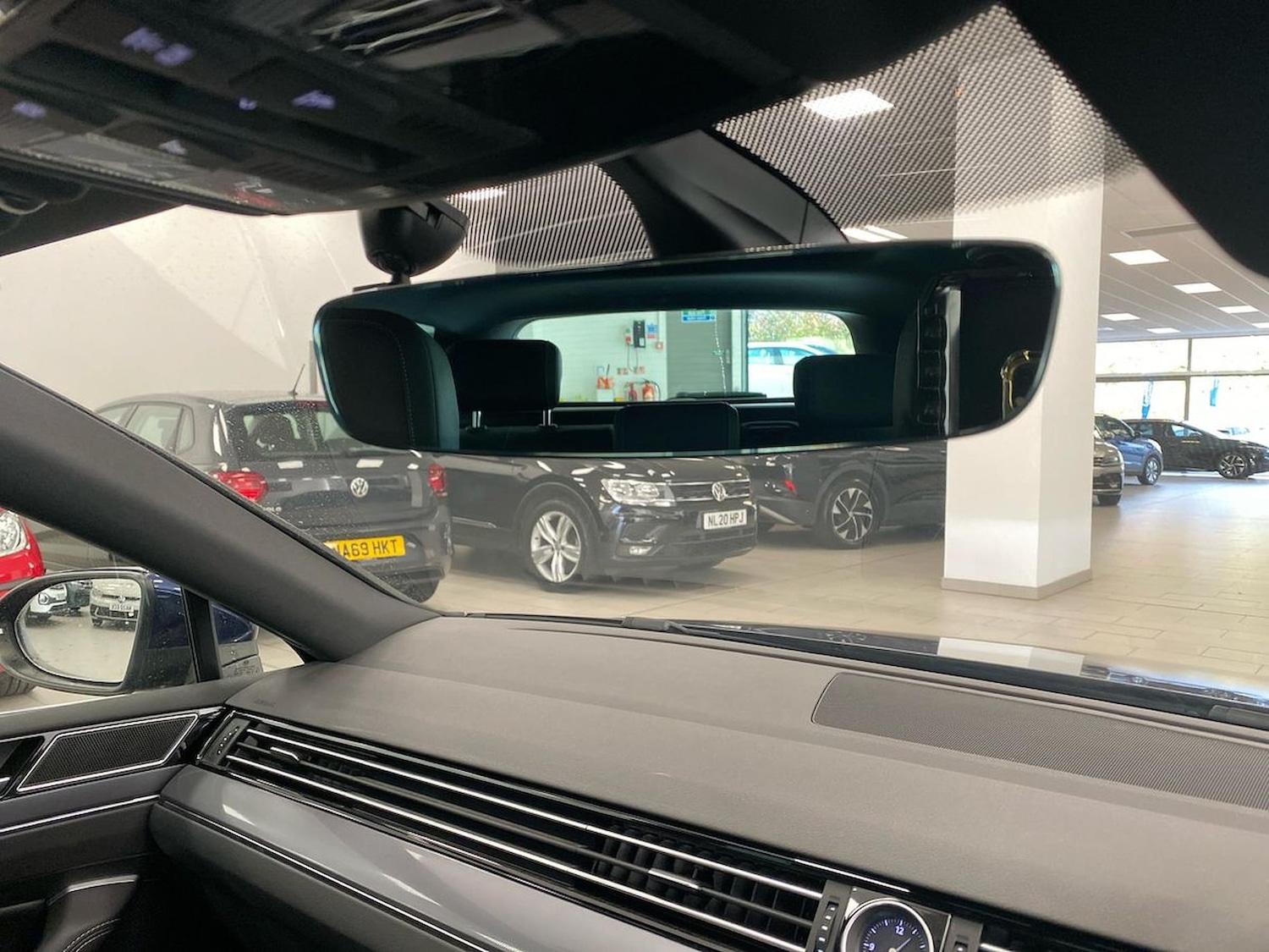 Used Volkswagen Passat 2019 for sale - 76770079: Photo 14