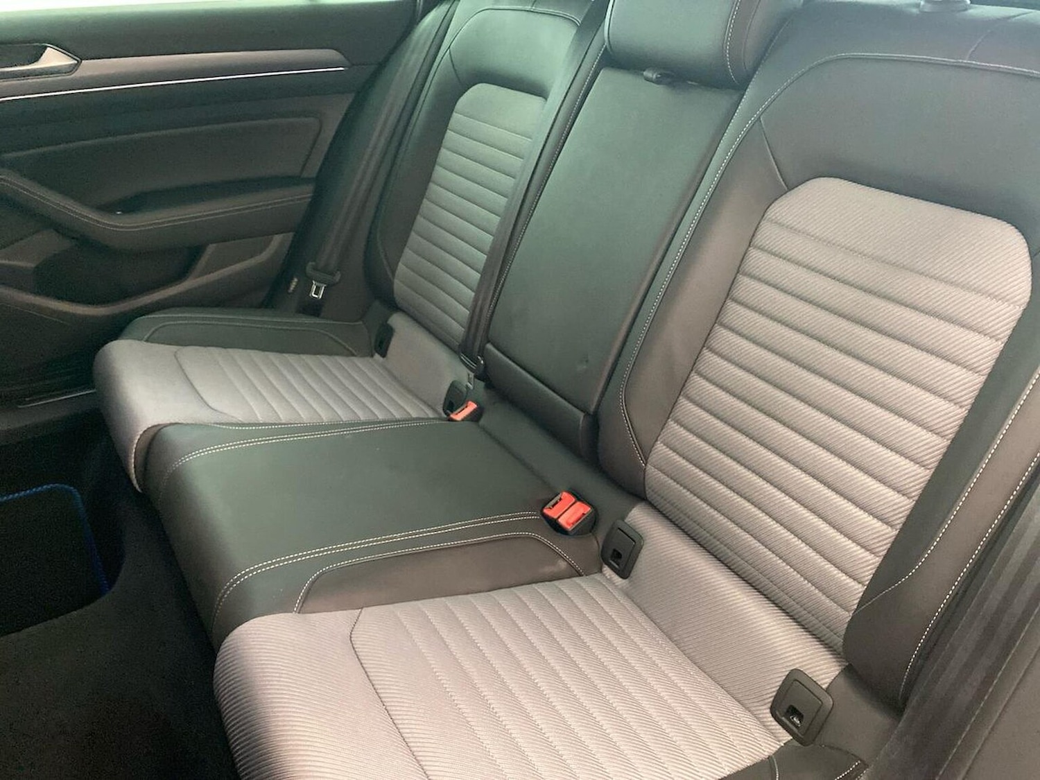 Used Volkswagen Passat 2019 for sale - 76770079: Photo 16