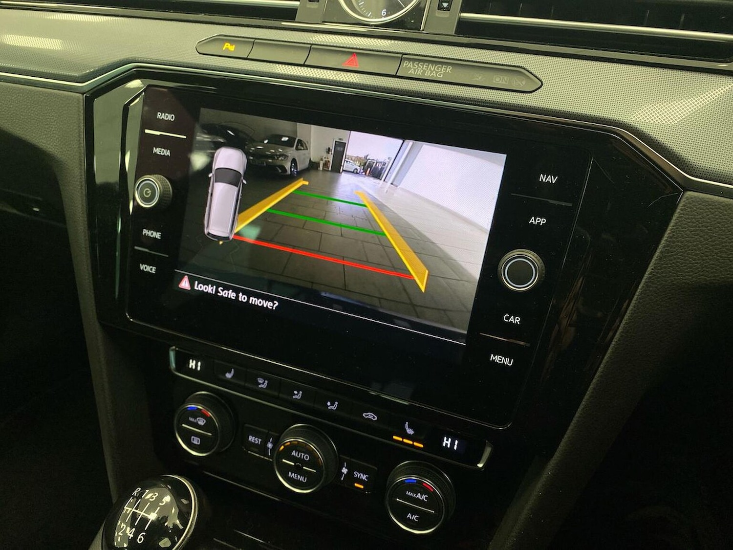 Used Volkswagen Passat 2019 for sale - 76770079: Photo 23