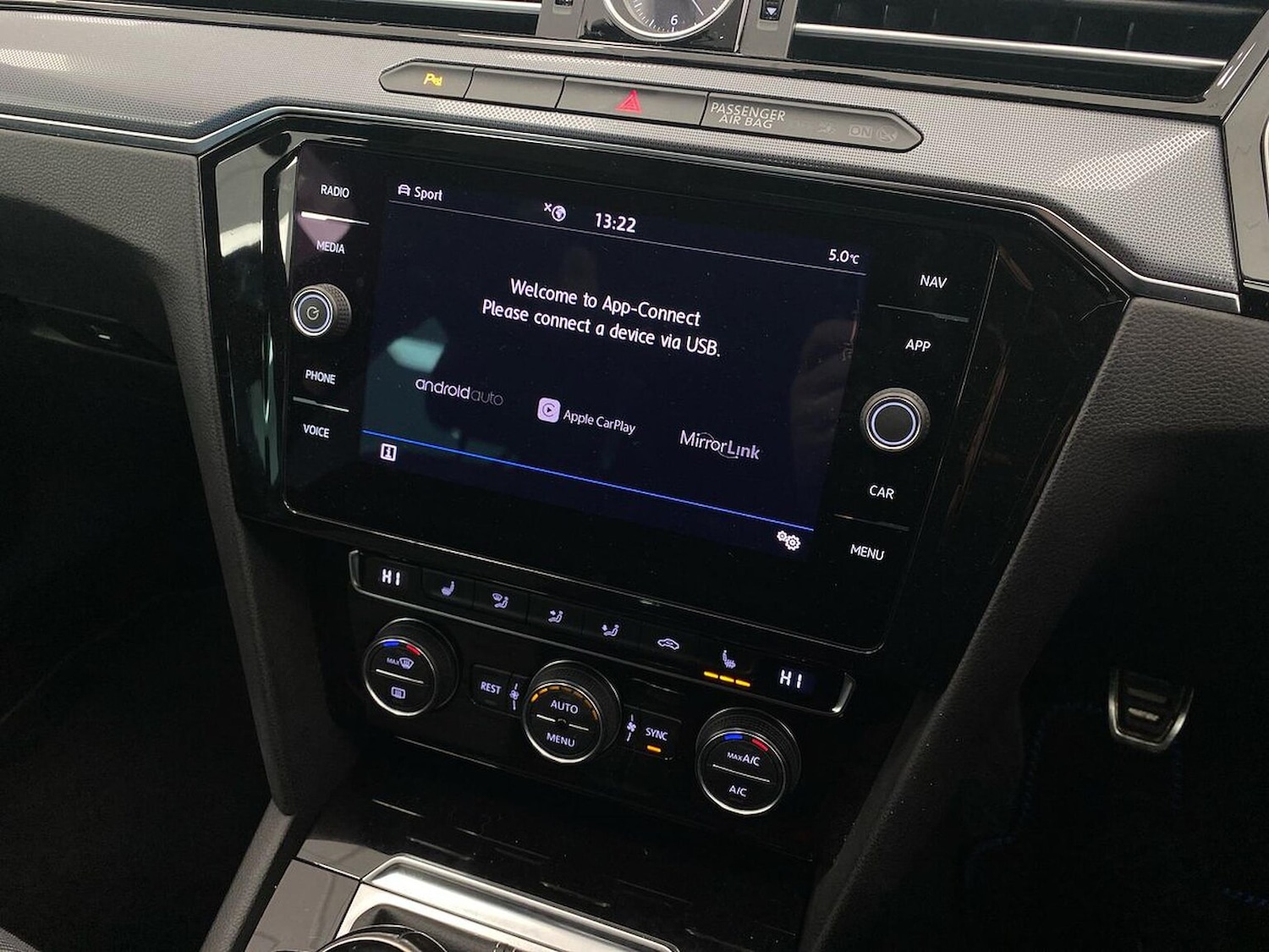 Used Volkswagen Passat 2019 for sale - 76770079: Photo 25