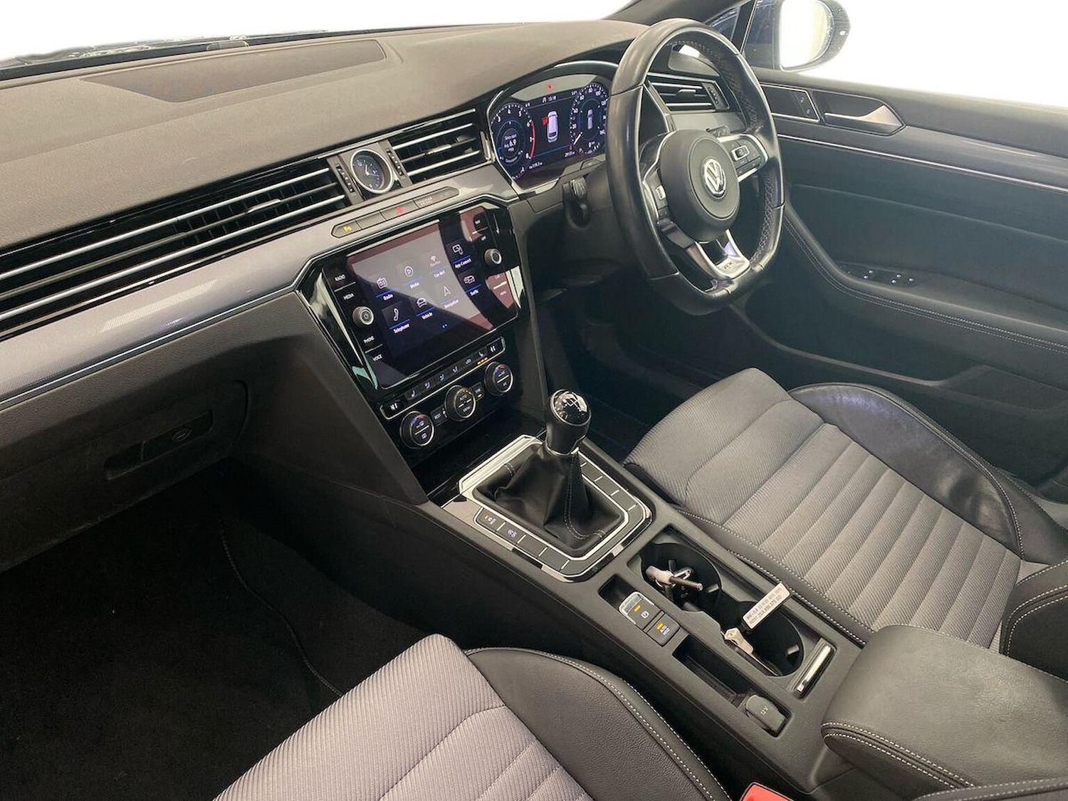 Used Volkswagen Passat 2019 for sale - 76770079: Photo 7