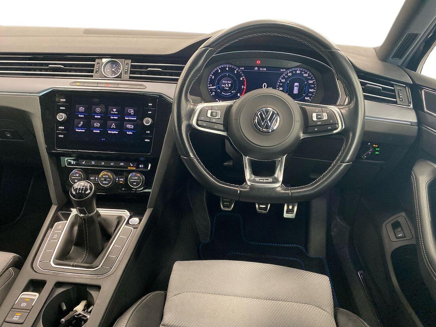 Used Volkswagen Passat 2019 for sale - 76770079: Photo 9