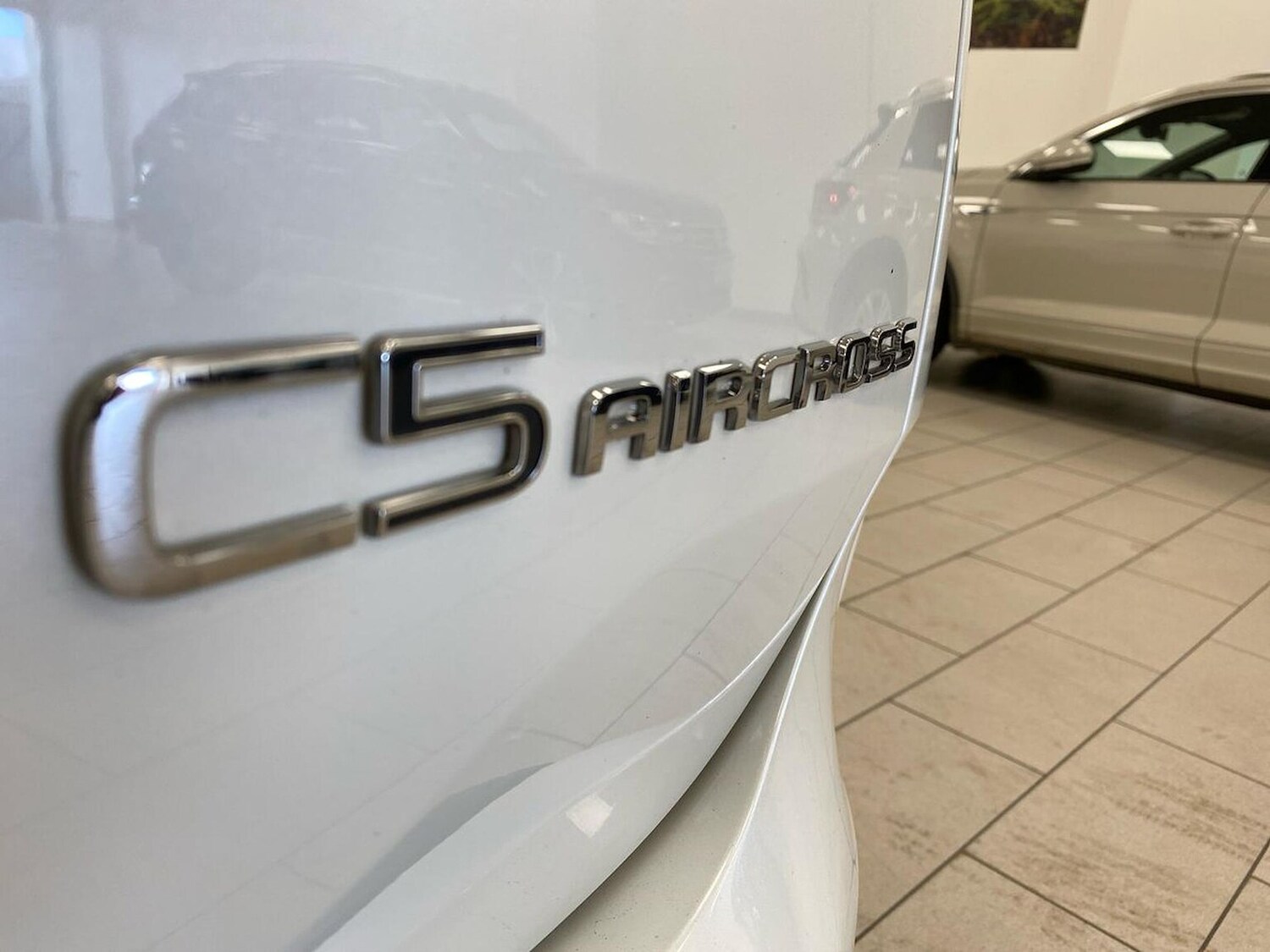 Vehicle 33