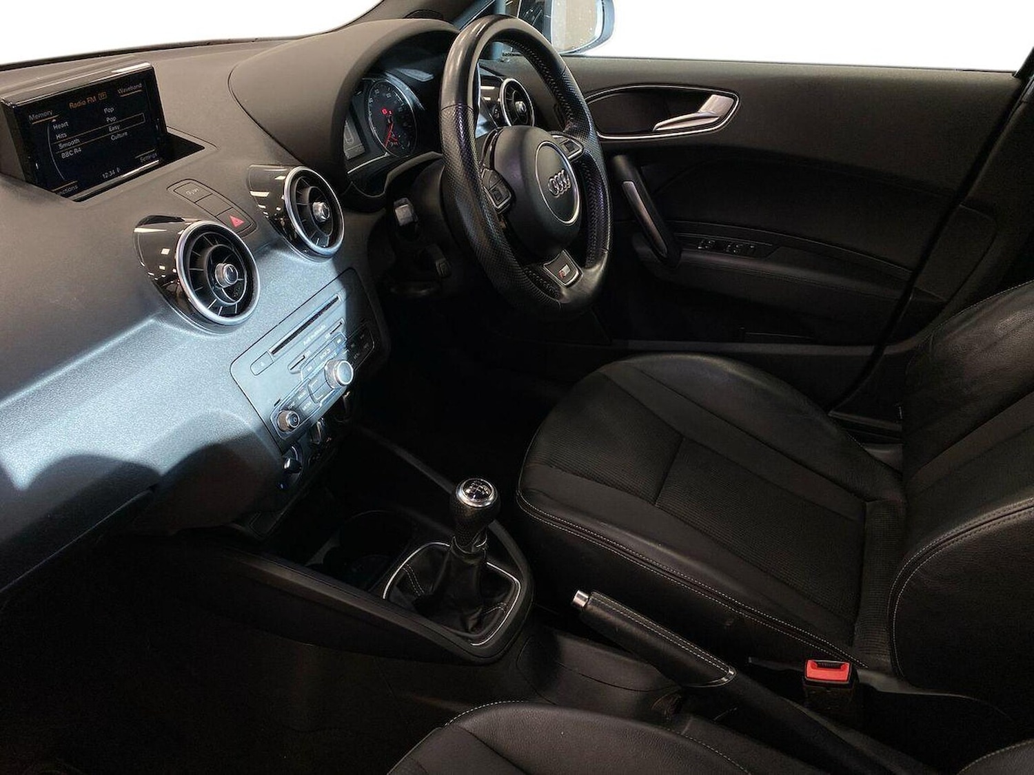 Used Audi A1 2018 for sale - 77555340: Photo 7