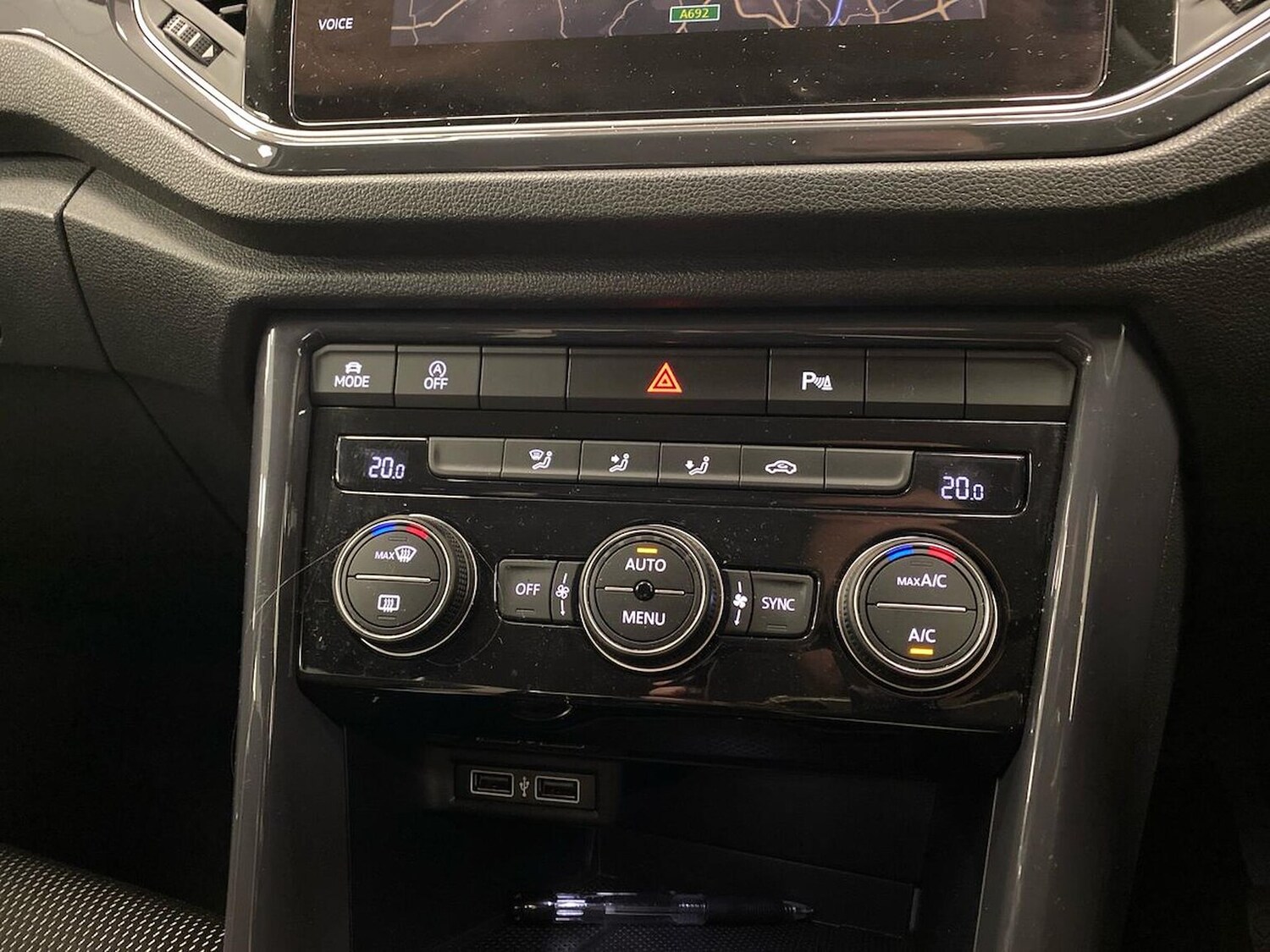 Used Volkswagen T-Roc 2019 for sale - 76455320: Photo 12