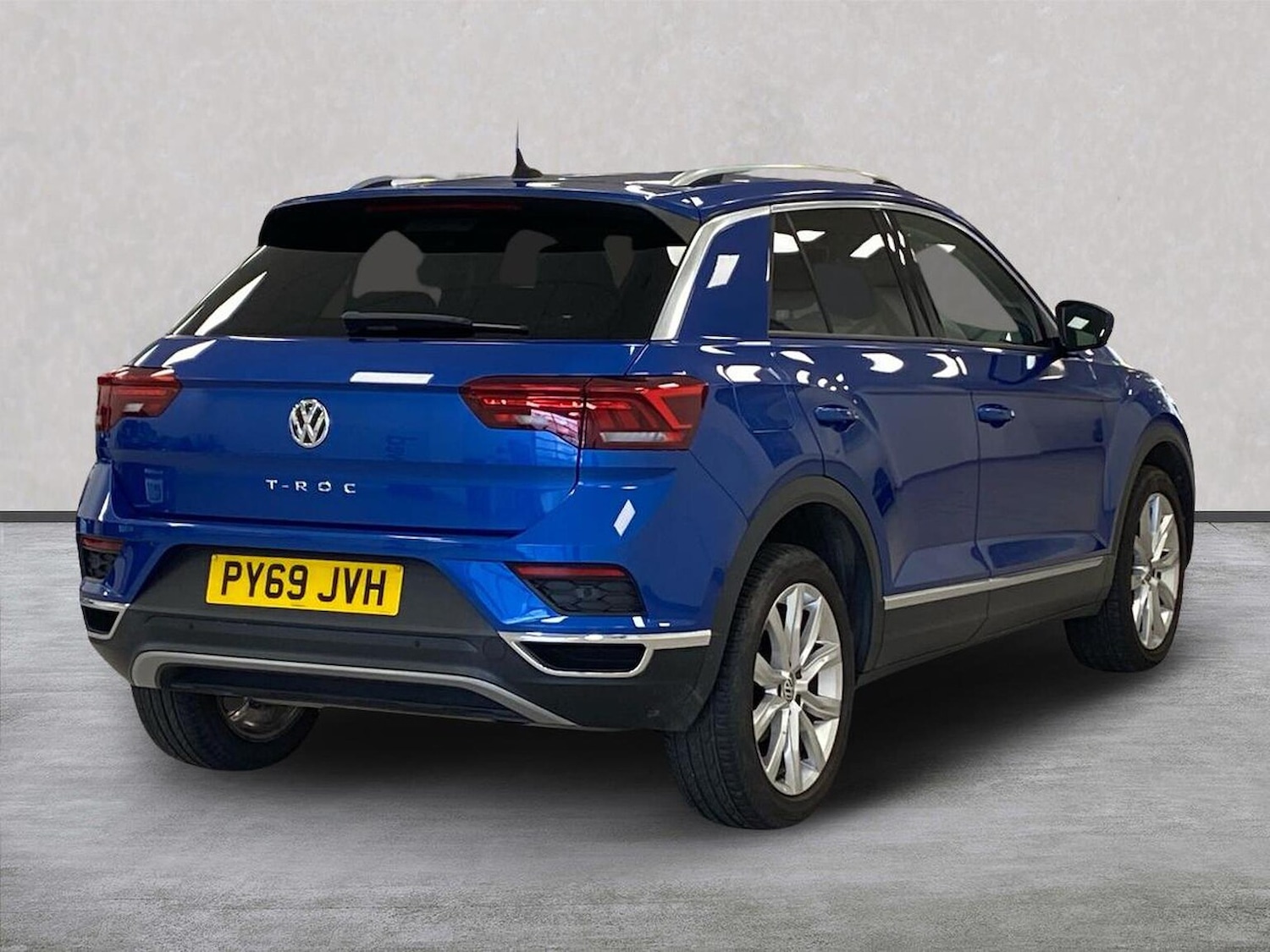 Used Volkswagen T-Roc 2019 for sale - 76455320: Photo 18