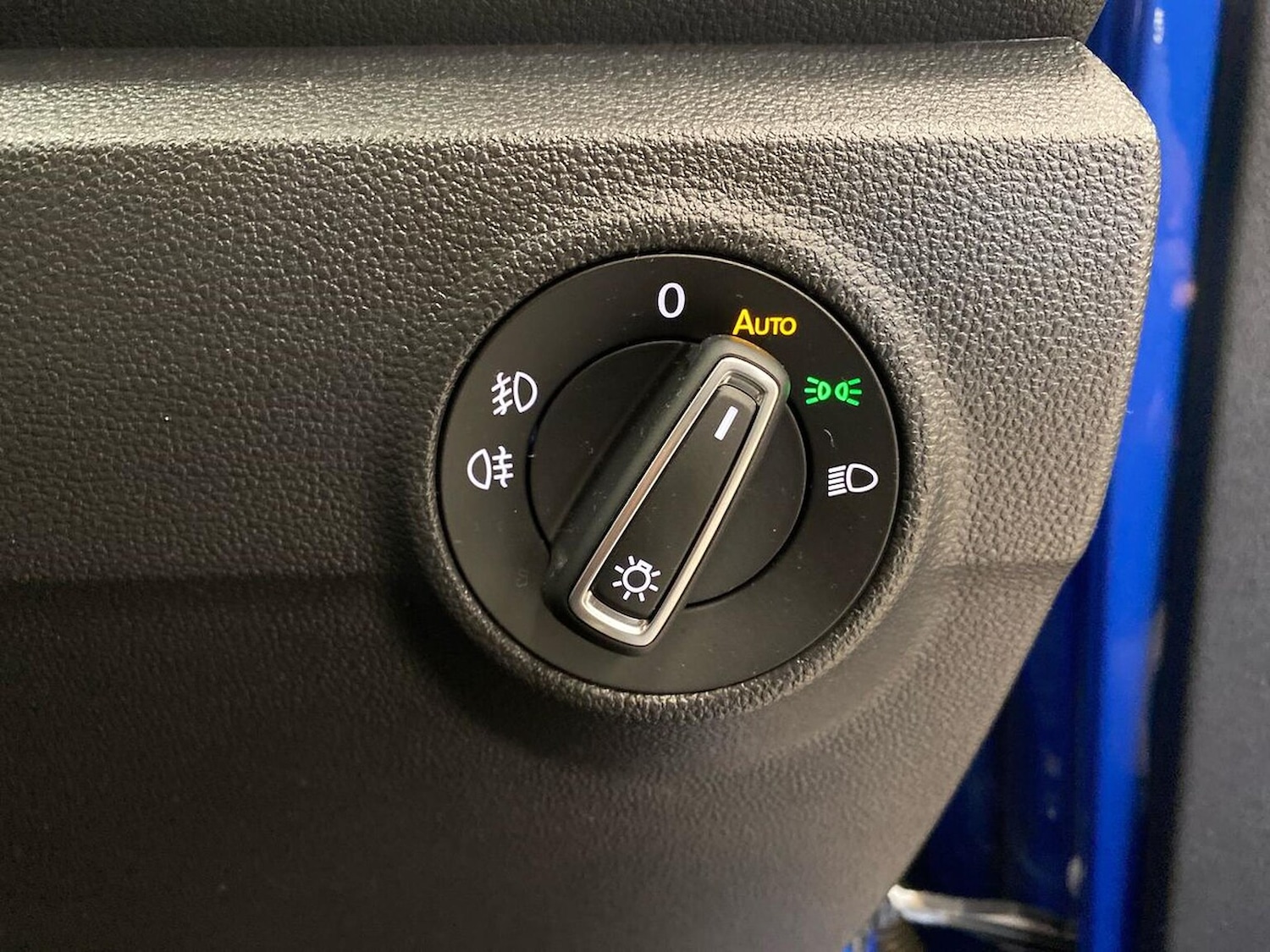 Used Volkswagen T-Roc 2019 for sale - 76455320: Photo 22