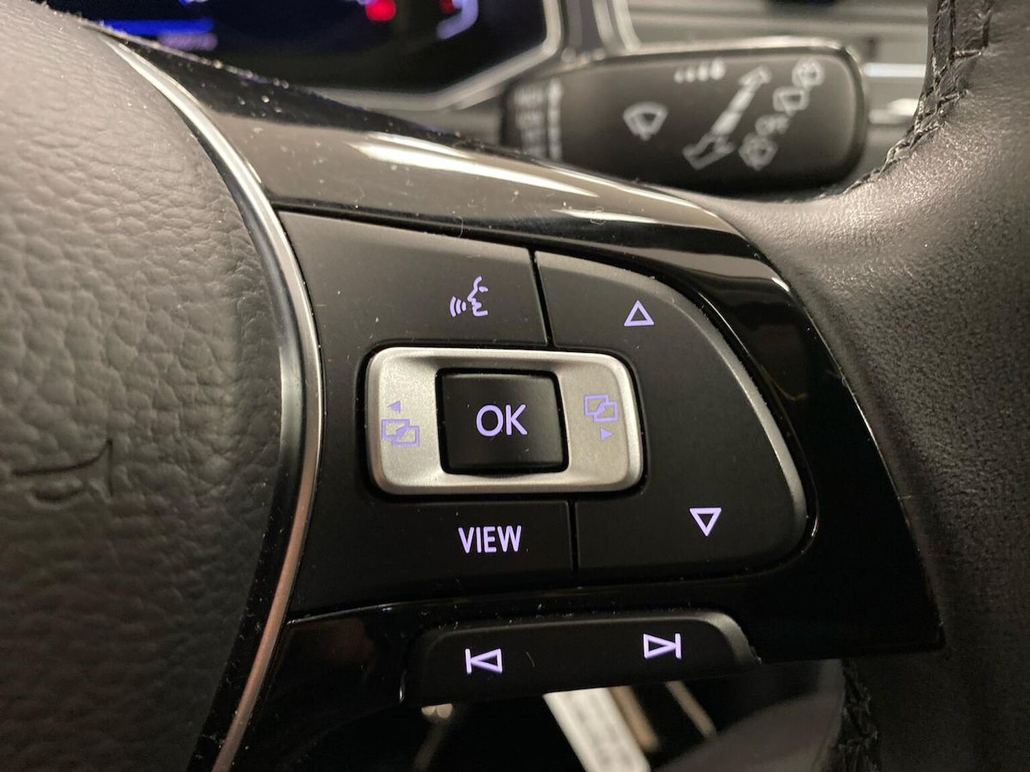 Used Volkswagen T-Roc 2019 for sale - 76455320: Photo 26