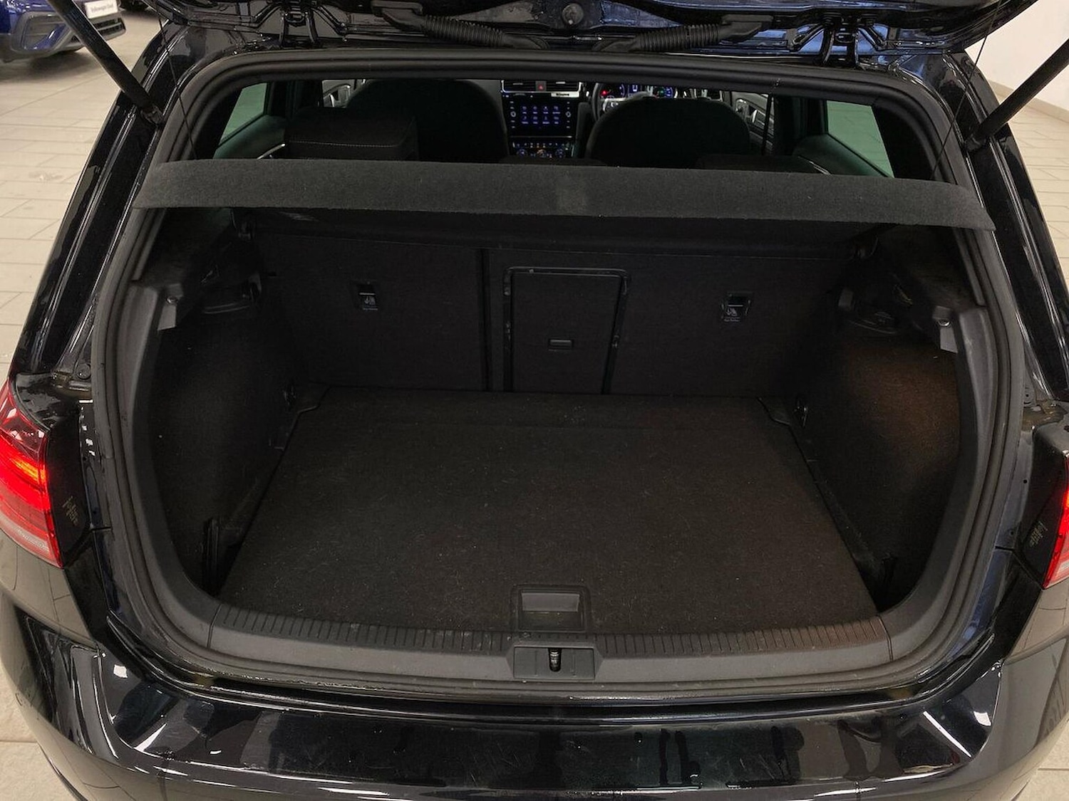 Used Volkswagen Golf 2020 for sale - 77962297: Photo 17