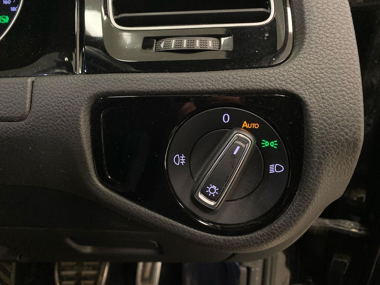 Used Volkswagen Golf 2020 for sale - 77962297: Photo 22