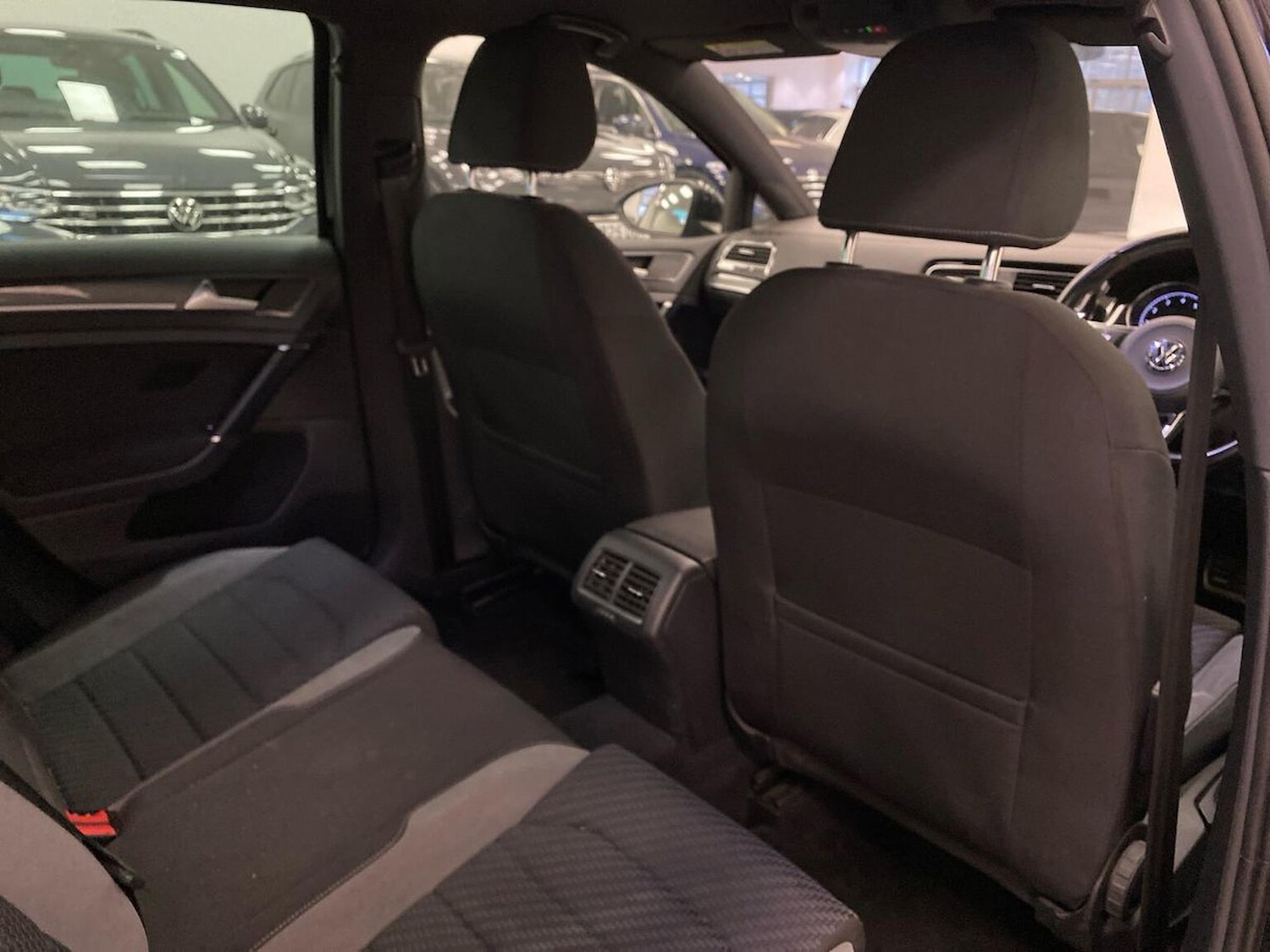 Used Volkswagen Golf 2020 for sale - 77962297: Photo 37