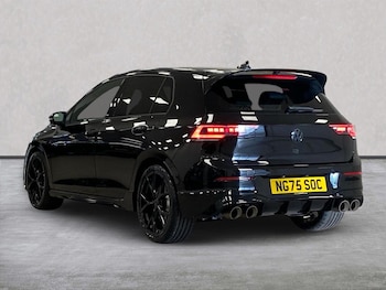 Used Volkswagen Golf 2025 for sale - 77056832: Photo