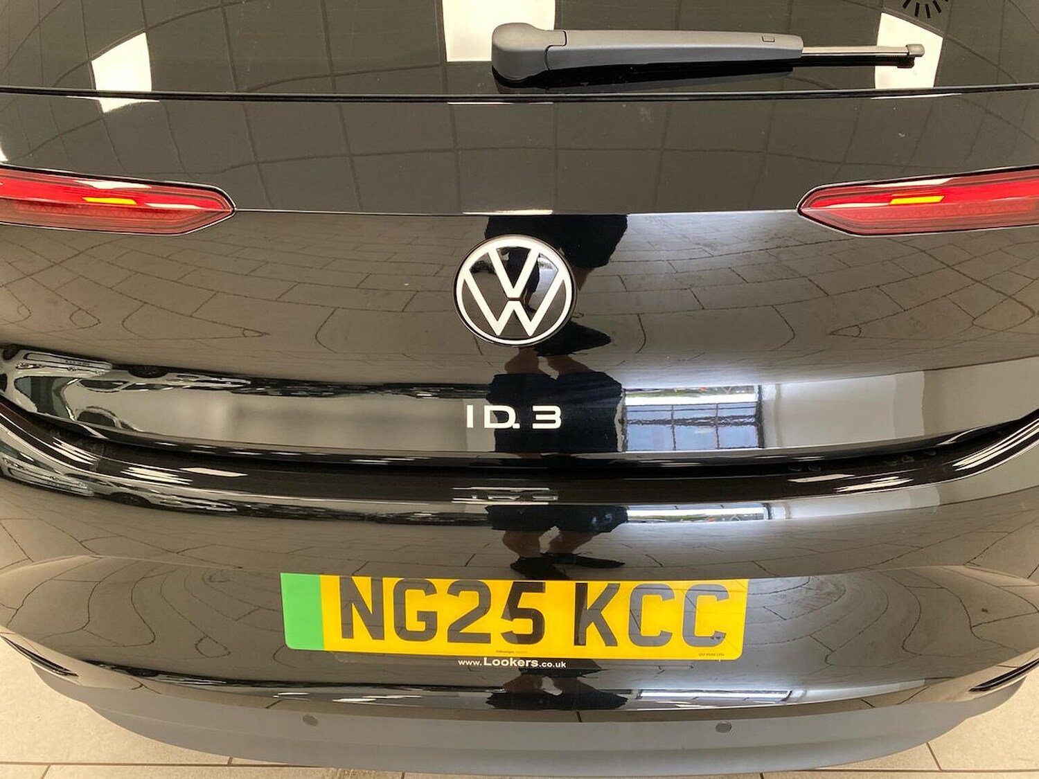 Vehicle 27