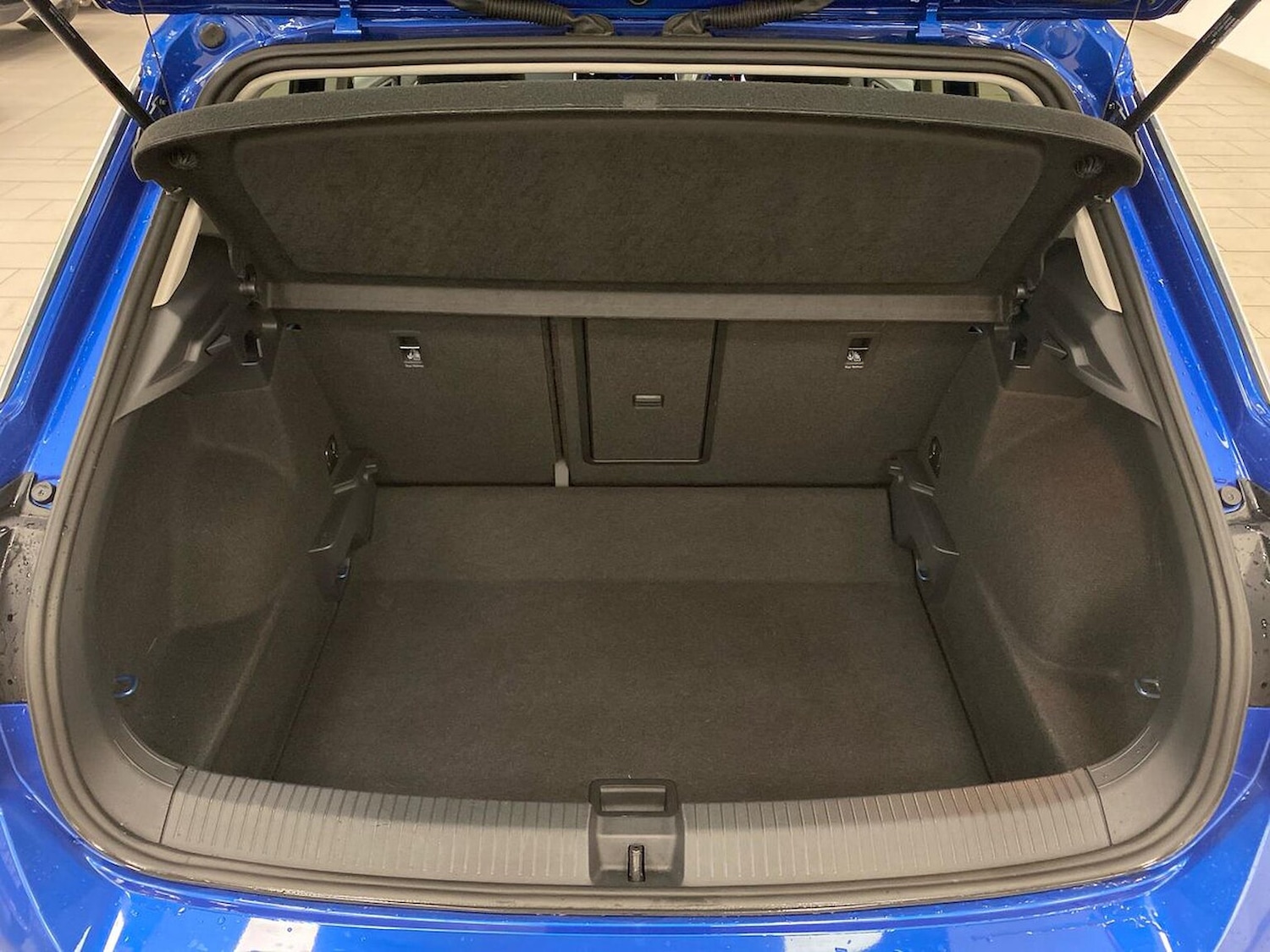 Used Volkswagen T-Roc 2022 for sale - 76770075: Photo 17