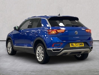 Used Volkswagen T-Roc 2022 for sale - 76770075: Photo