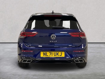 Used Volkswagen Golf 2021 for sale - 76492389: Photo