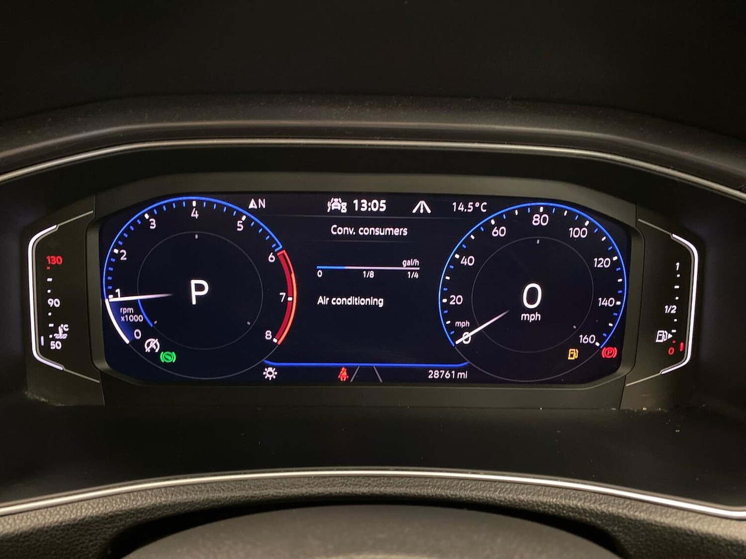 Used Volkswagen T-Roc 2021 for sale - 76506155: Photo 10