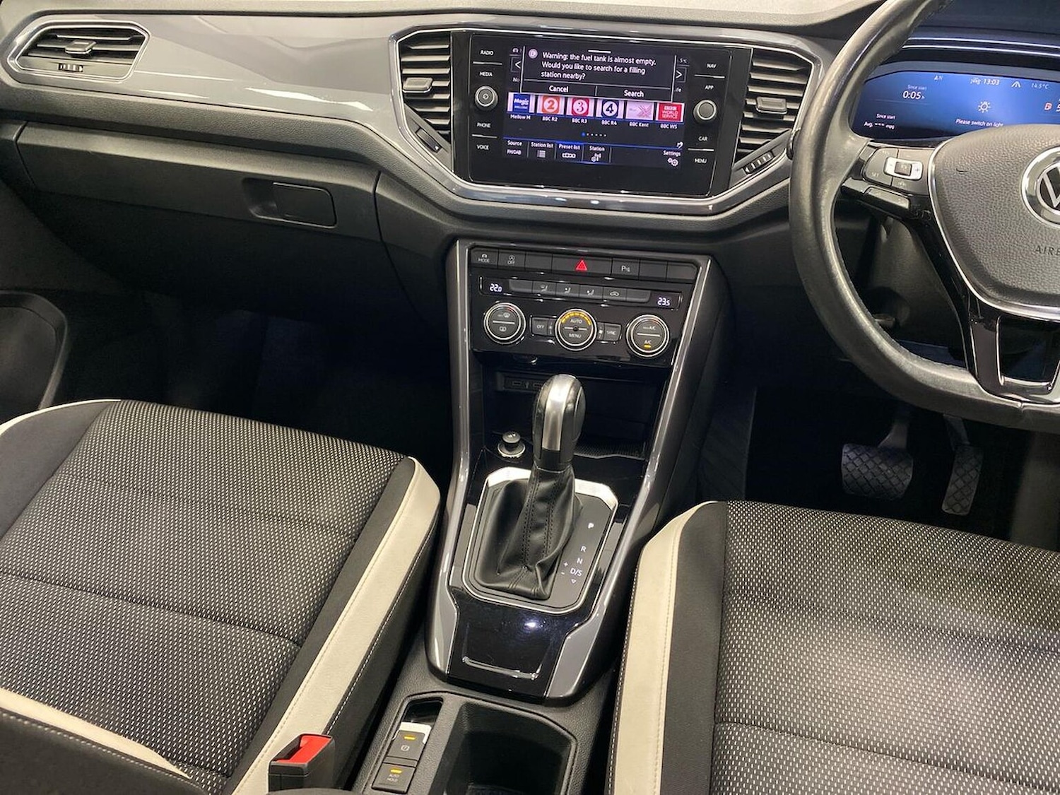 Used Volkswagen T-Roc 2021 for sale - 76506155: Photo 13