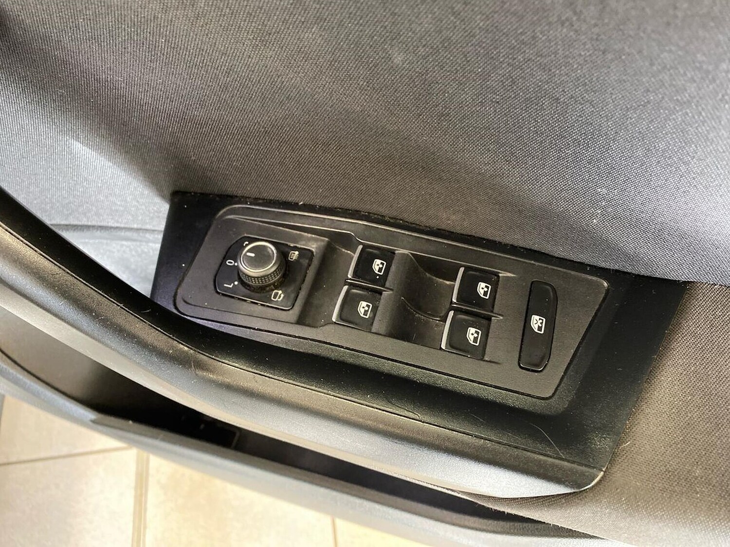 Used Volkswagen T-Roc 2021 for sale - 76506155: Photo 21