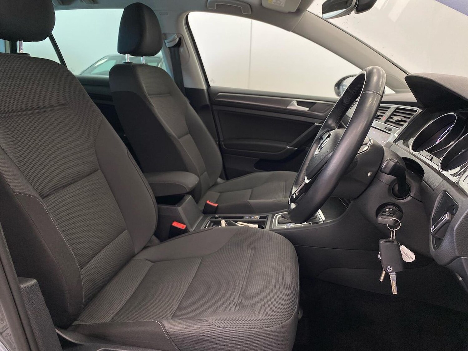 Used Volkswagen Golf 2020 for sale - 78194857: Photo 31