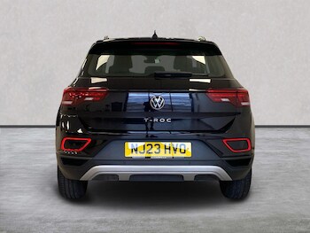 Used Volkswagen T-Roc 2023 for sale - 75490867: Photo
