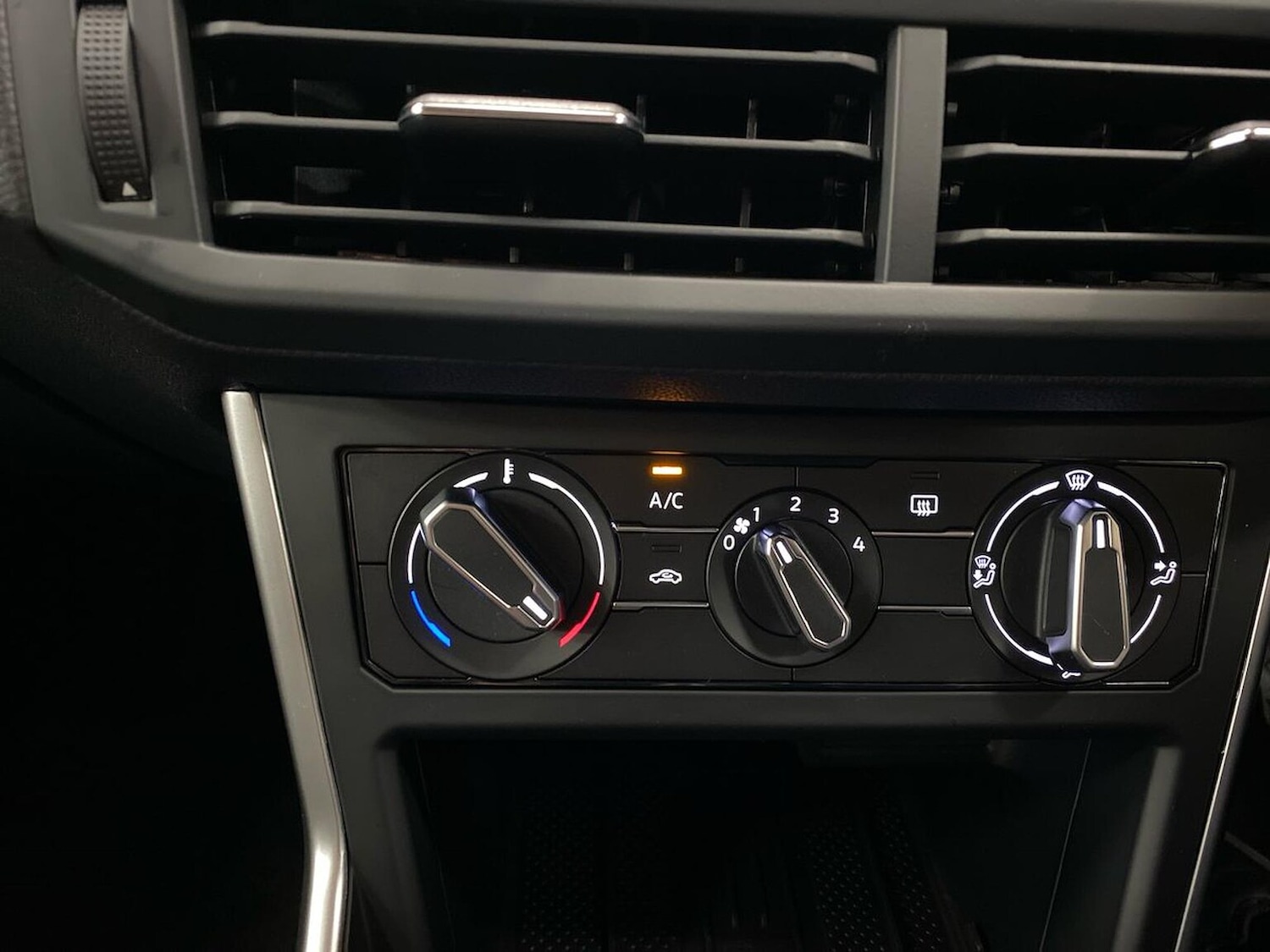 Used Volkswagen Polo 2025 for sale - 76807490: Photo 12