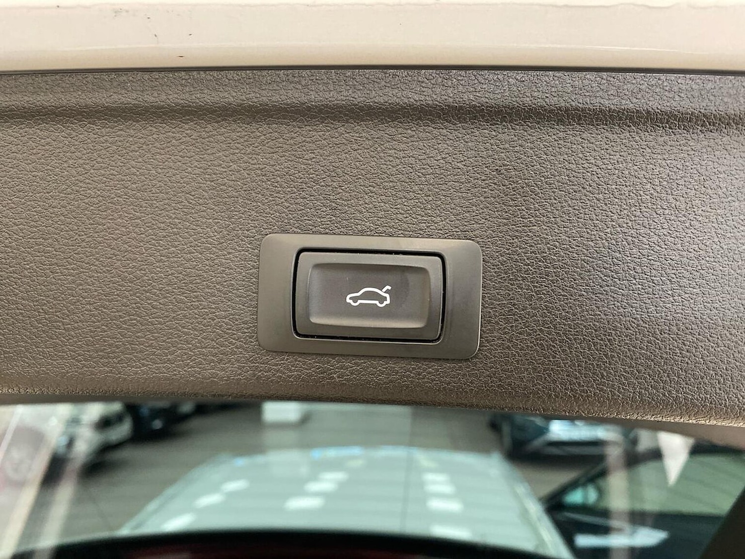 Used Audi A4 2019 for sale - 76725897: Photo 39