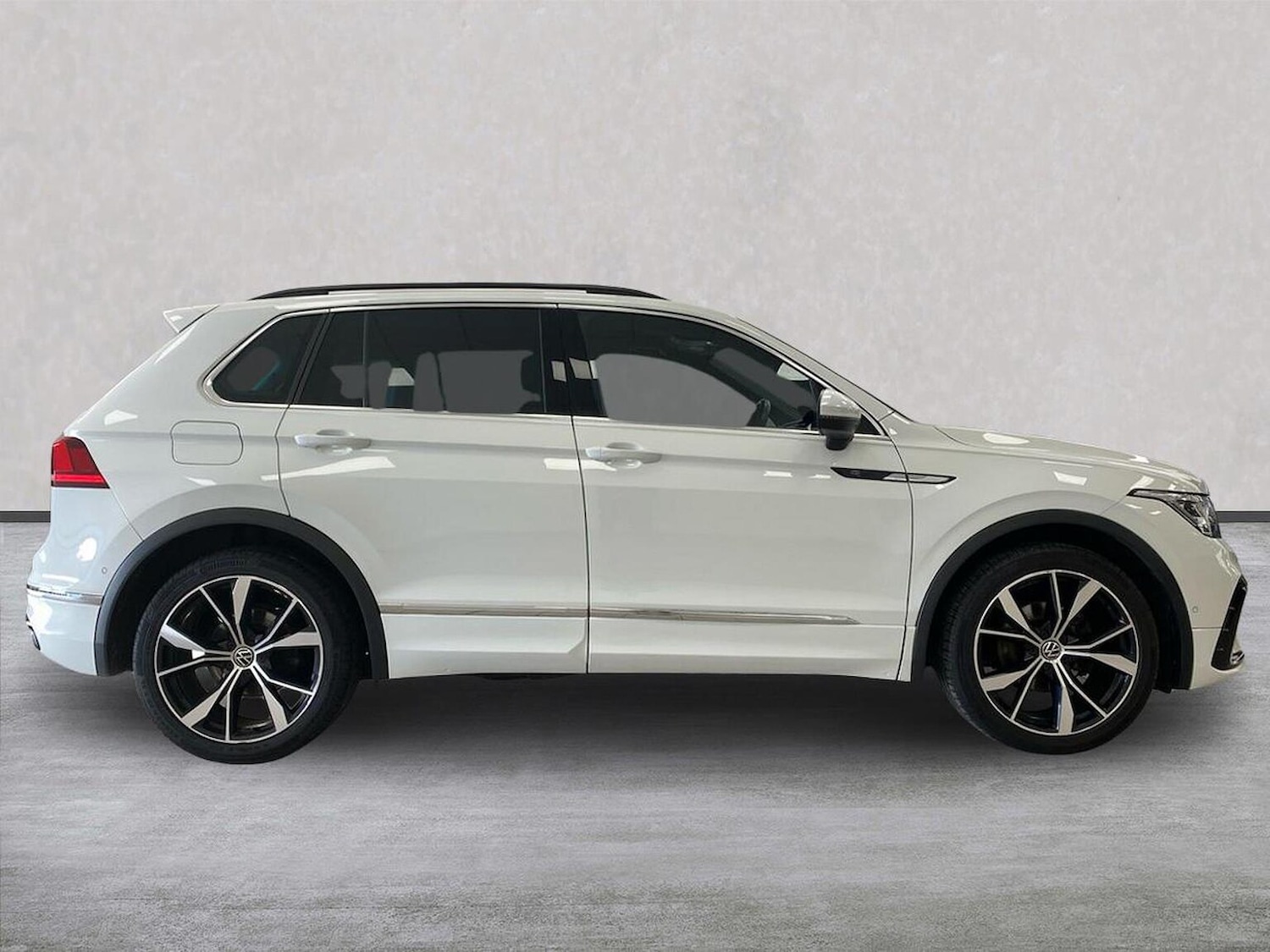 Used Volkswagen Tiguan 2022 for sale - 77985082: Photo 3