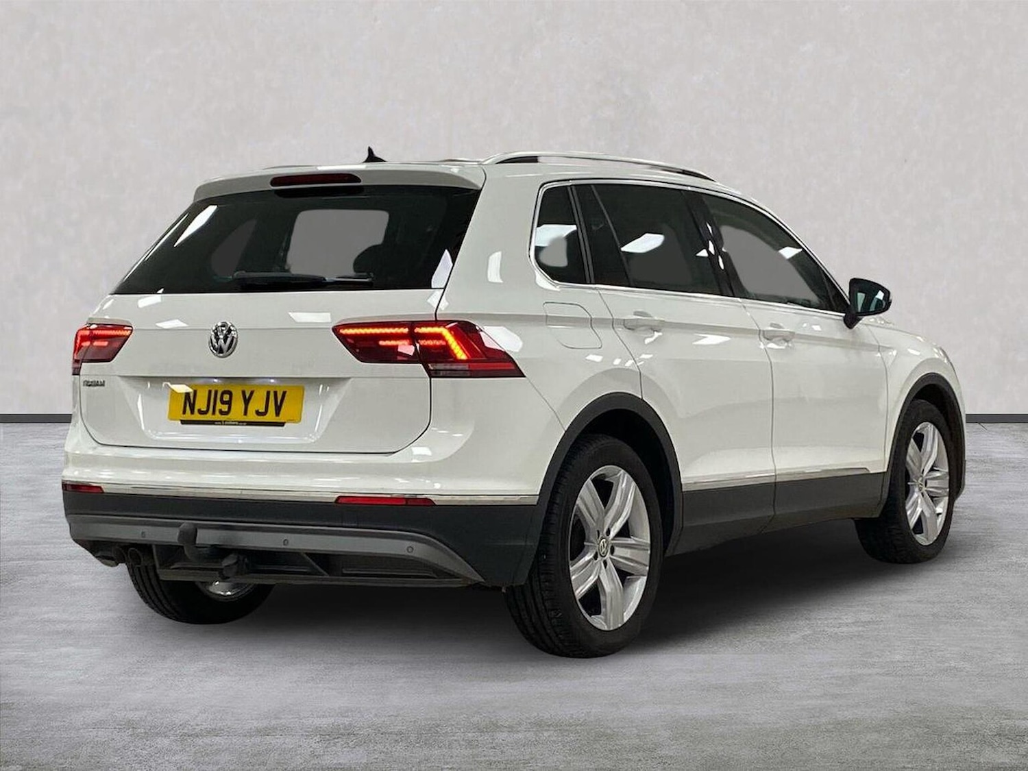 Used Volkswagen Tiguan 2019 for sale - 76945881: Photo 18