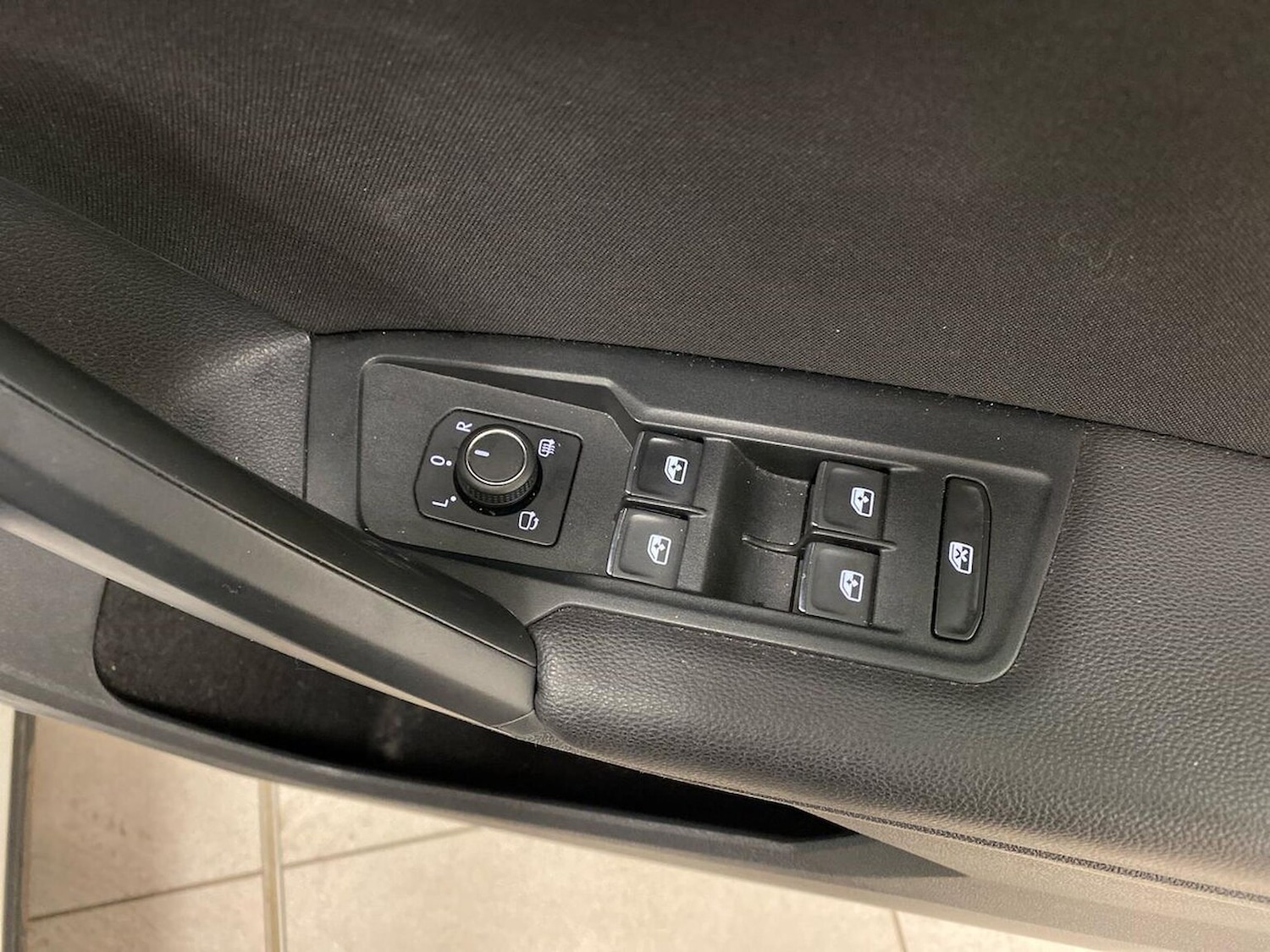 Used Volkswagen Tiguan 2019 for sale - 76945881: Photo 21