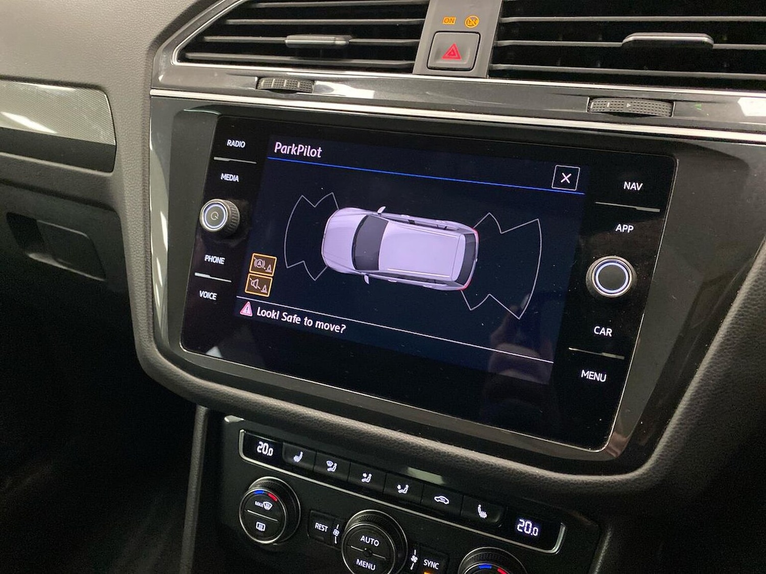 Used Volkswagen Tiguan 2019 for sale - 76945881: Photo 23