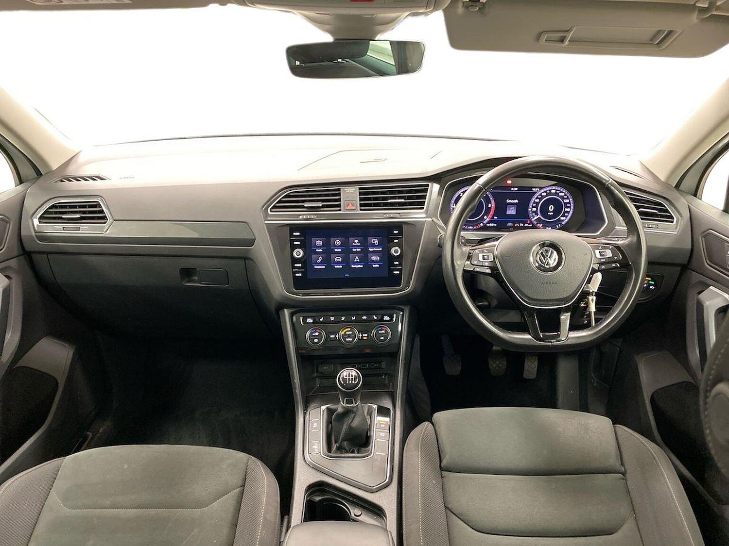 Used Volkswagen Tiguan 2019 for sale - 76945881: Photo 8