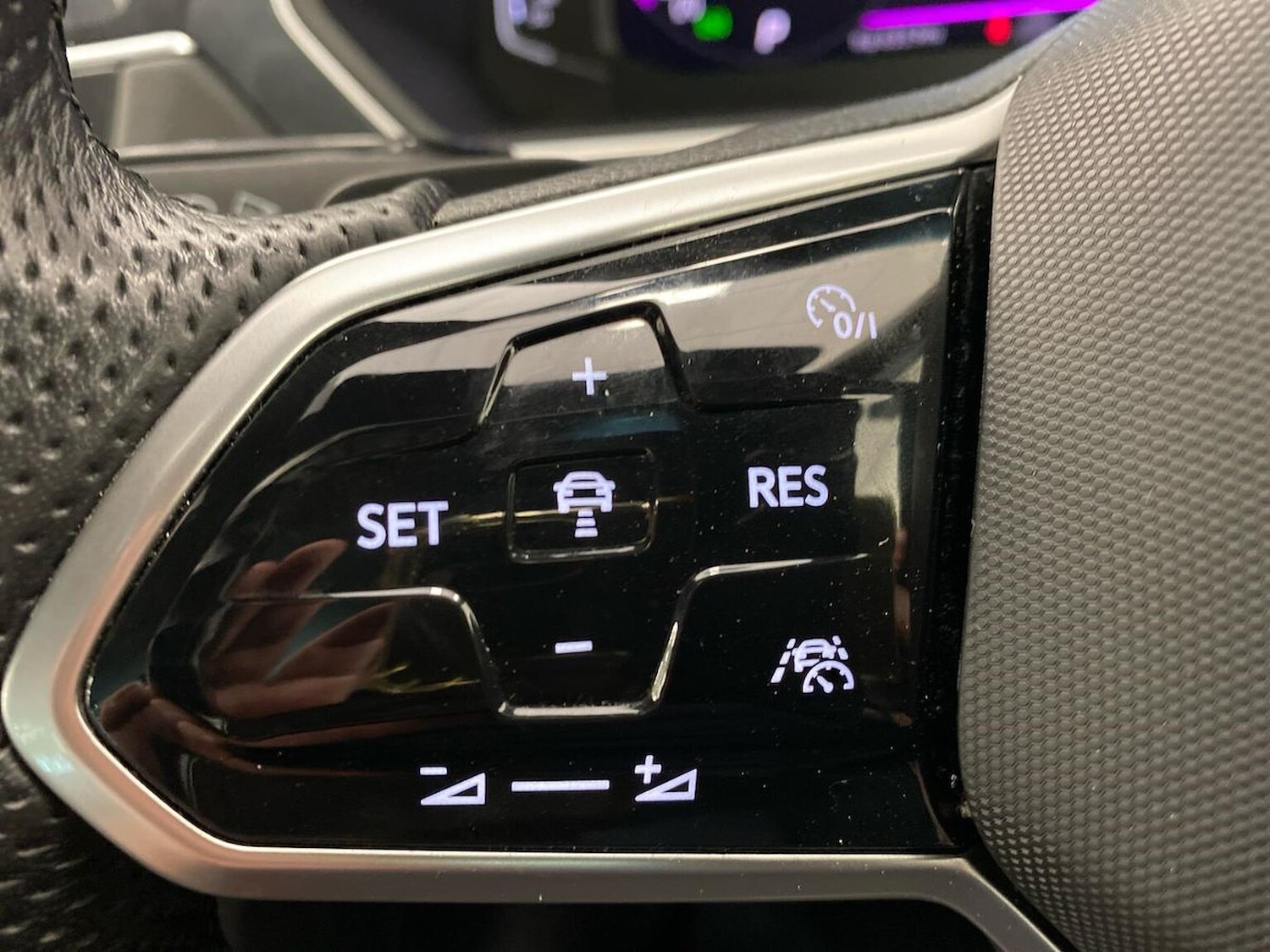 Used Volkswagen Tiguan 2022 for sale - 77056826: Photo 29