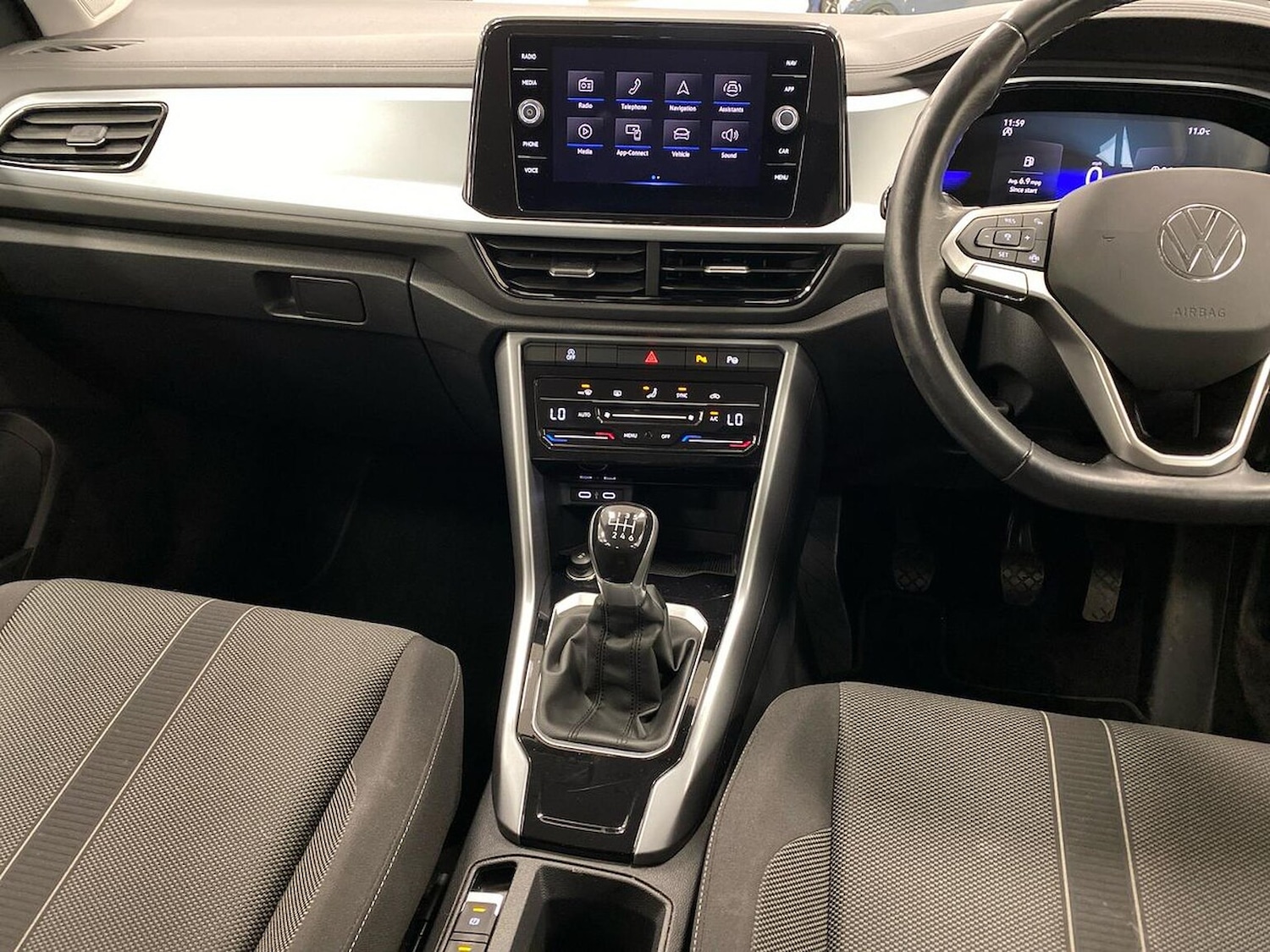 Used Volkswagen T-Roc 2022 for sale - 76924611: Photo 13