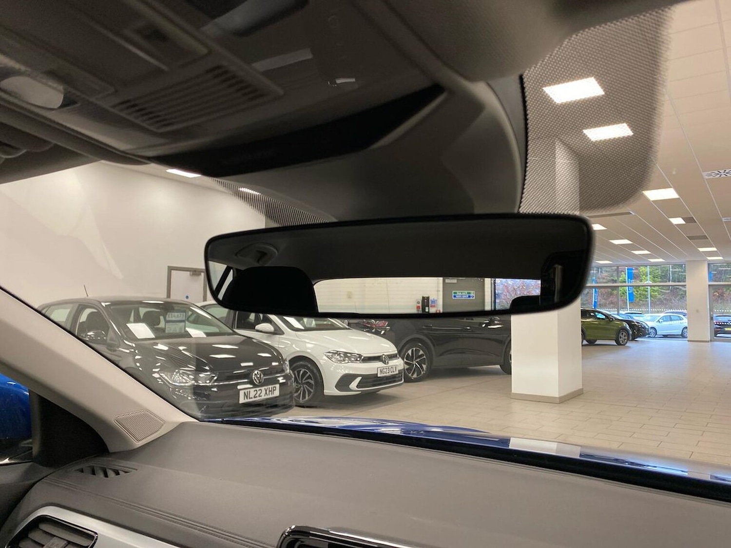 Used Volkswagen T-Roc 2022 for sale - 76924611: Photo 14