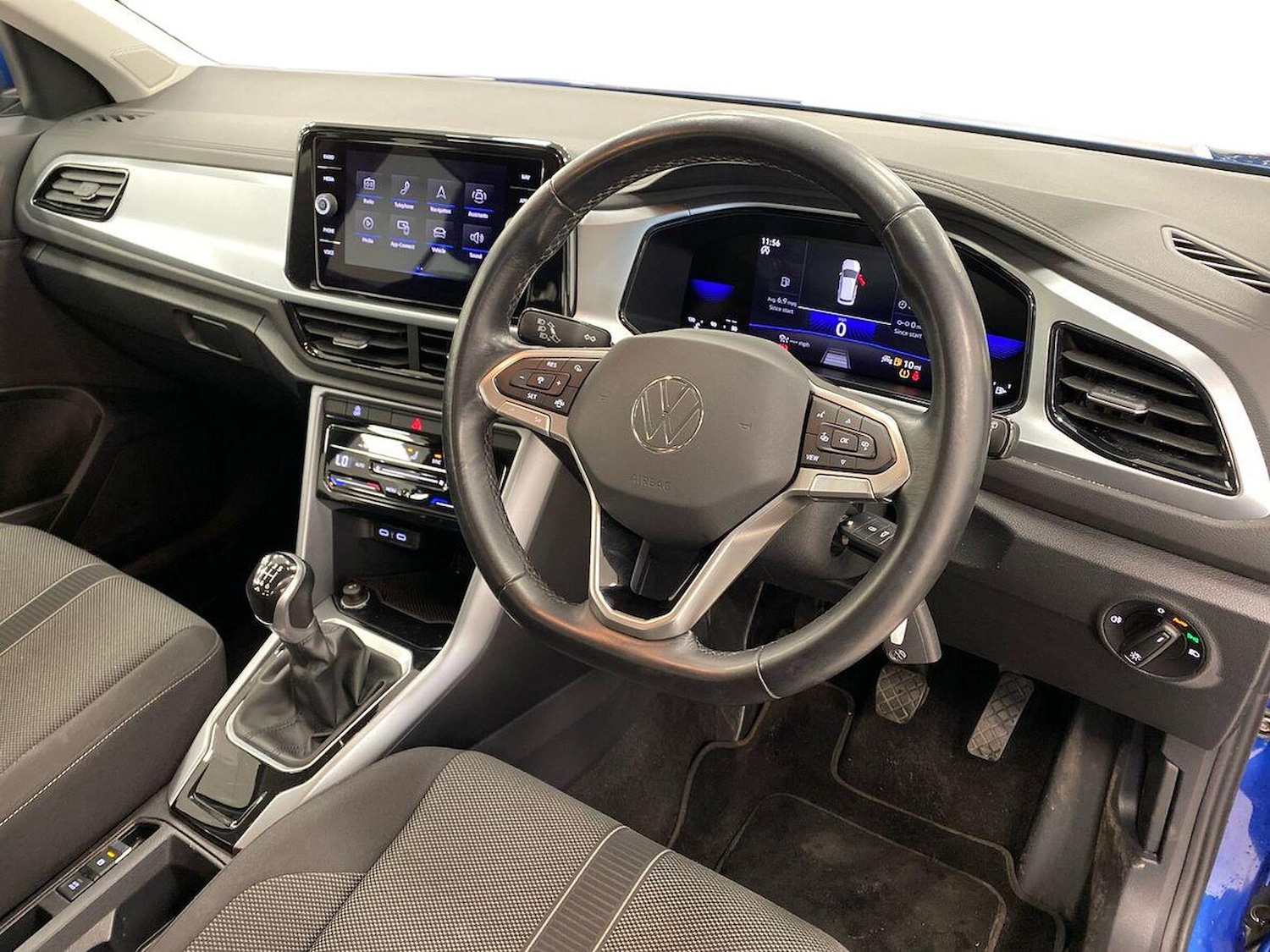 Used Volkswagen T-Roc 2022 for sale - 76924611: Photo 15