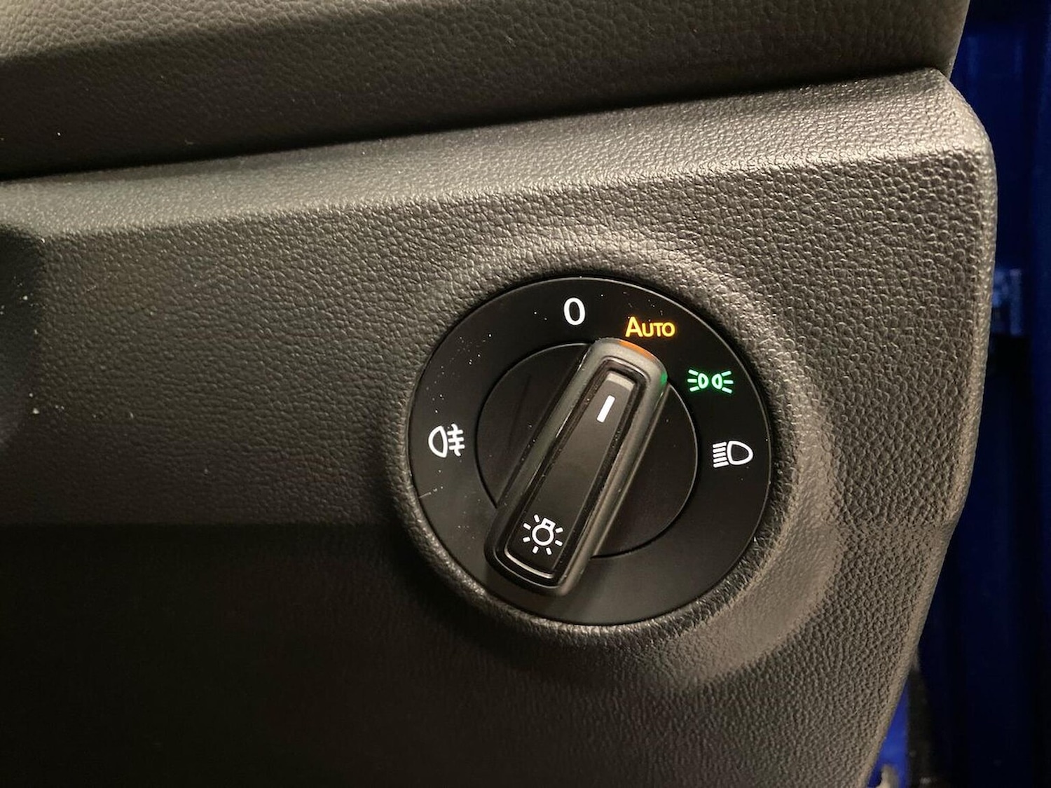 Used Volkswagen T-Roc 2022 for sale - 76924611: Photo 22