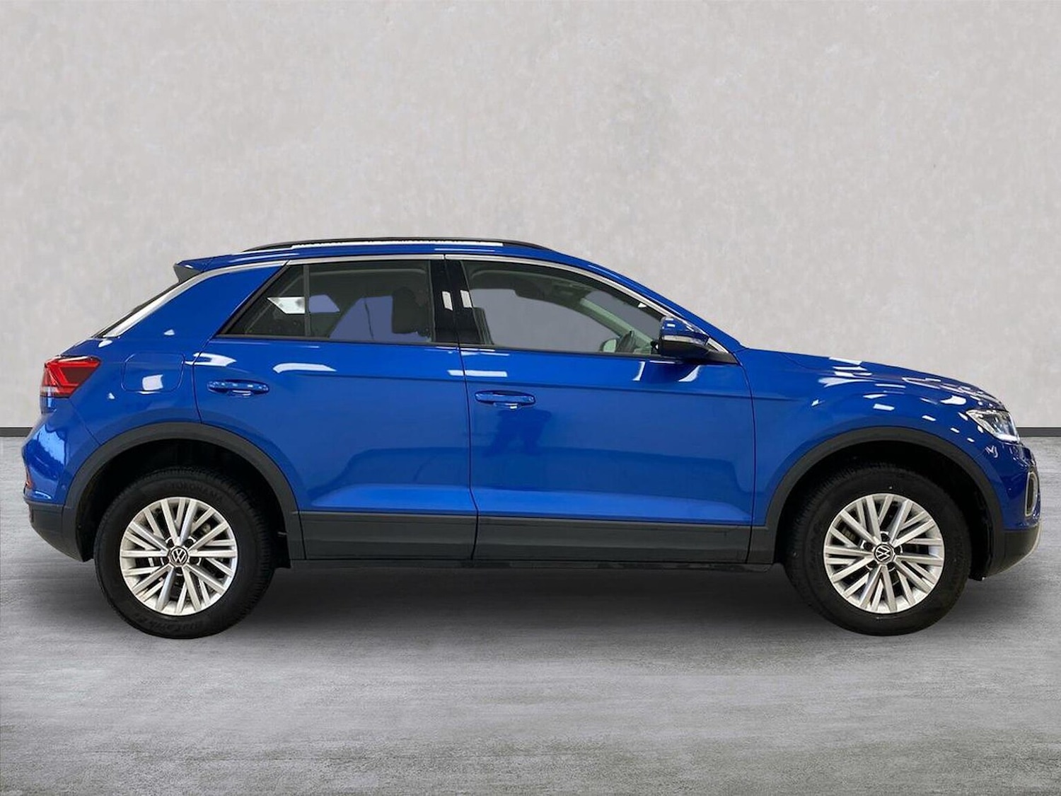 Used Volkswagen T-Roc 2022 for sale - 76924611: Photo 3