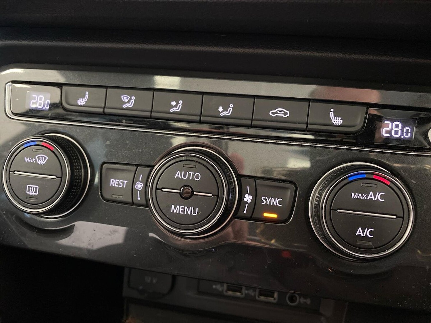 Used Volkswagen Tiguan 2020 for sale - 77487483: Photo 12